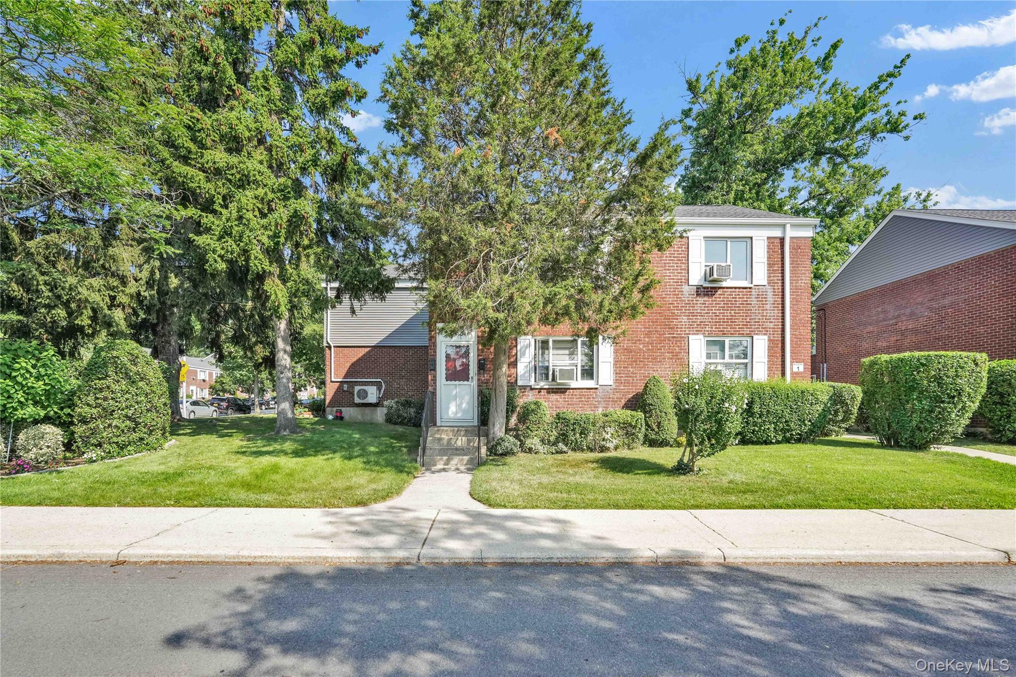224-01 Hillside Avenue, Unit Upper