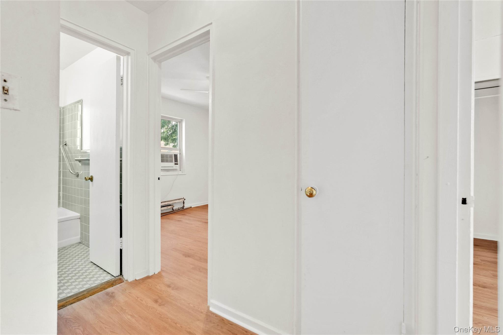 224-01 Hillside Avenue, Unit Upper photo 19