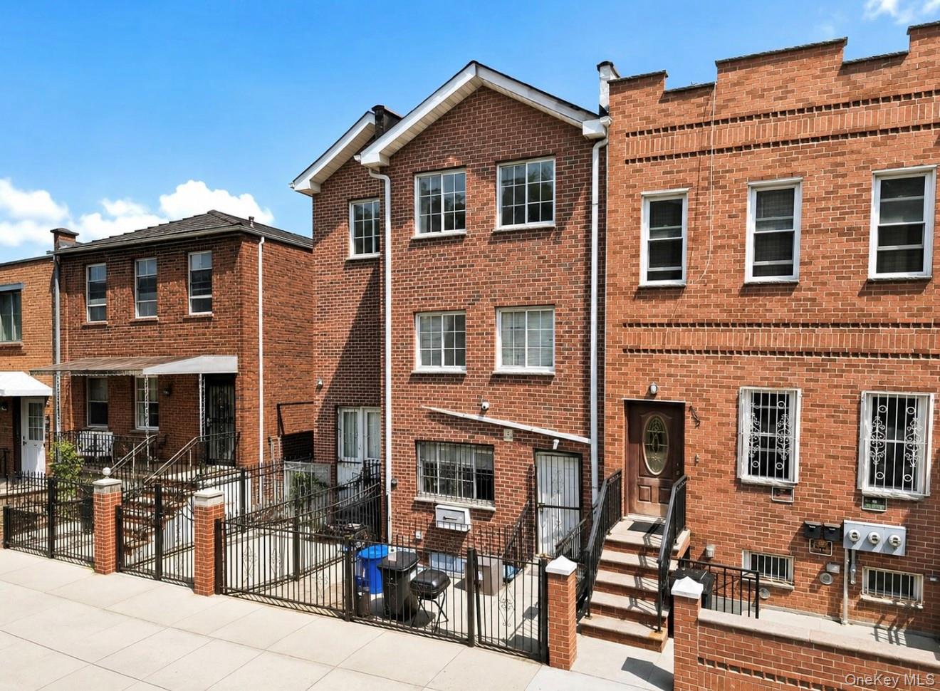 1991 Pacific Street – For Sale