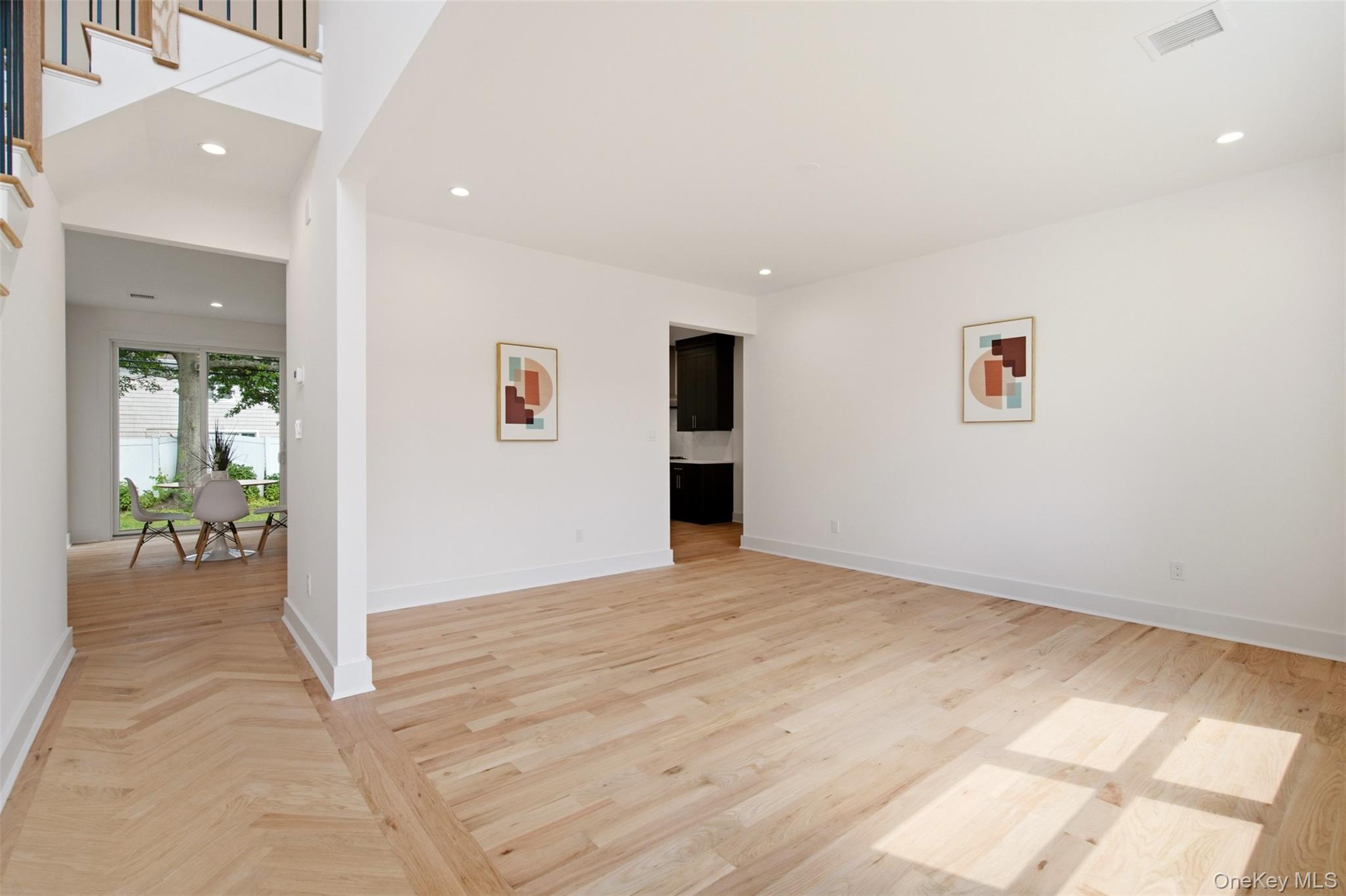 16 Otsego Place – For Sale photo 5