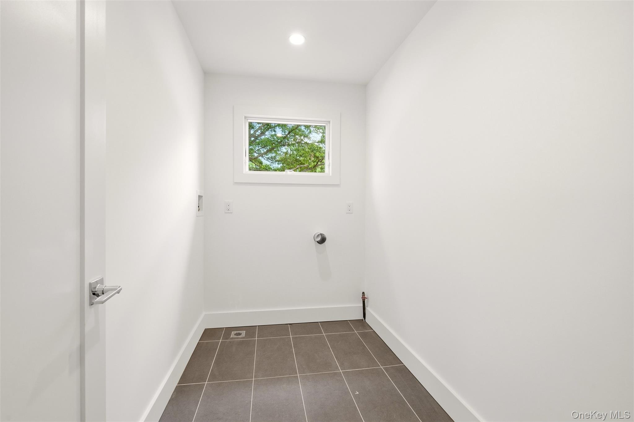 16 Otsego Place – For Sale photo 30