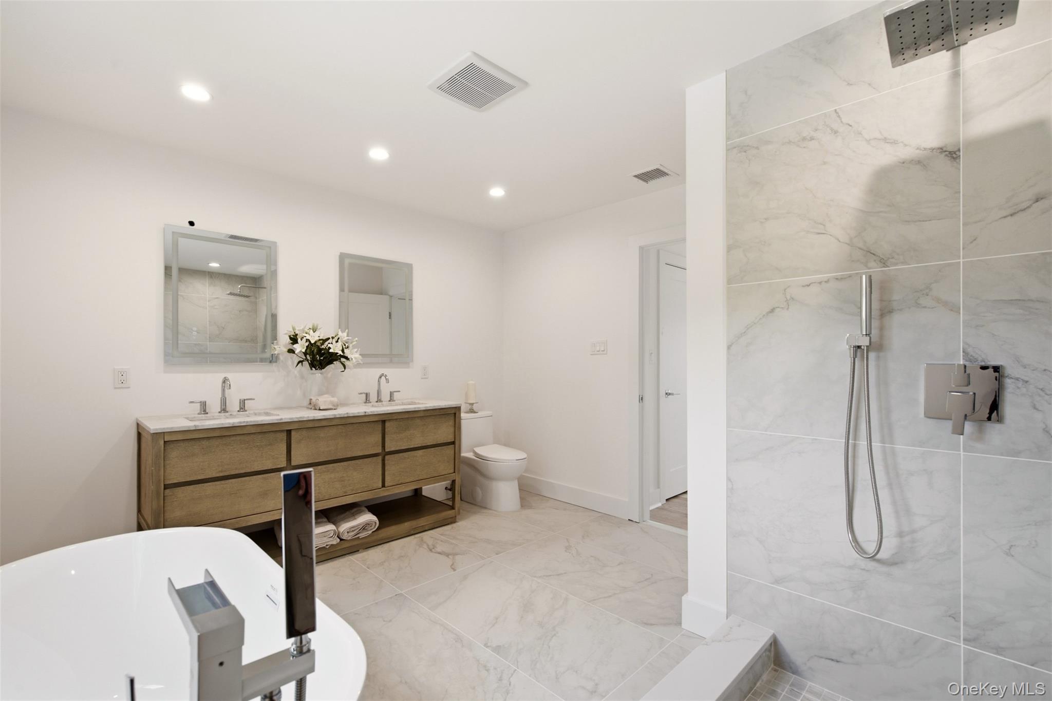 16 Otsego Place – For Sale photo 37