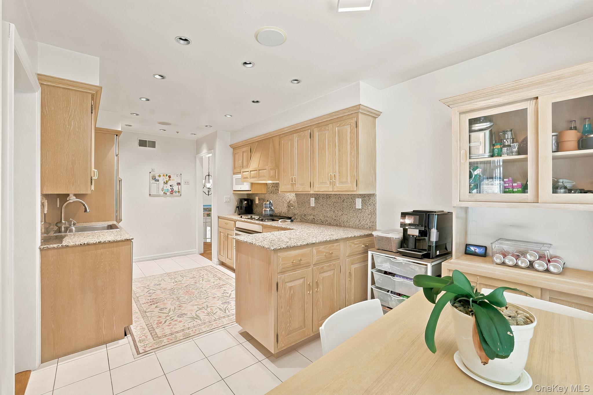80 Hickory Hill Drive – For Sale photo 10