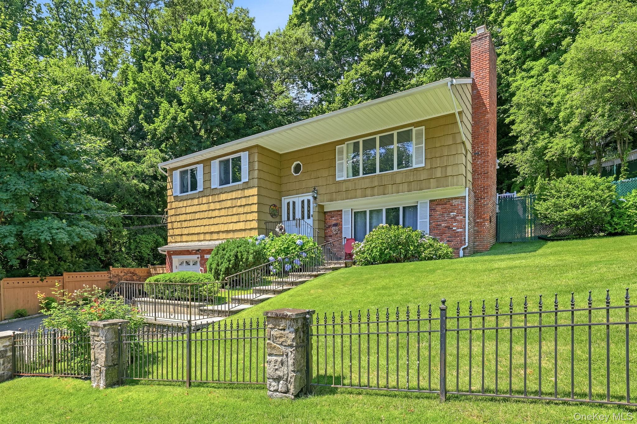 80 Hickory Hill Drive – For Sale photo 2