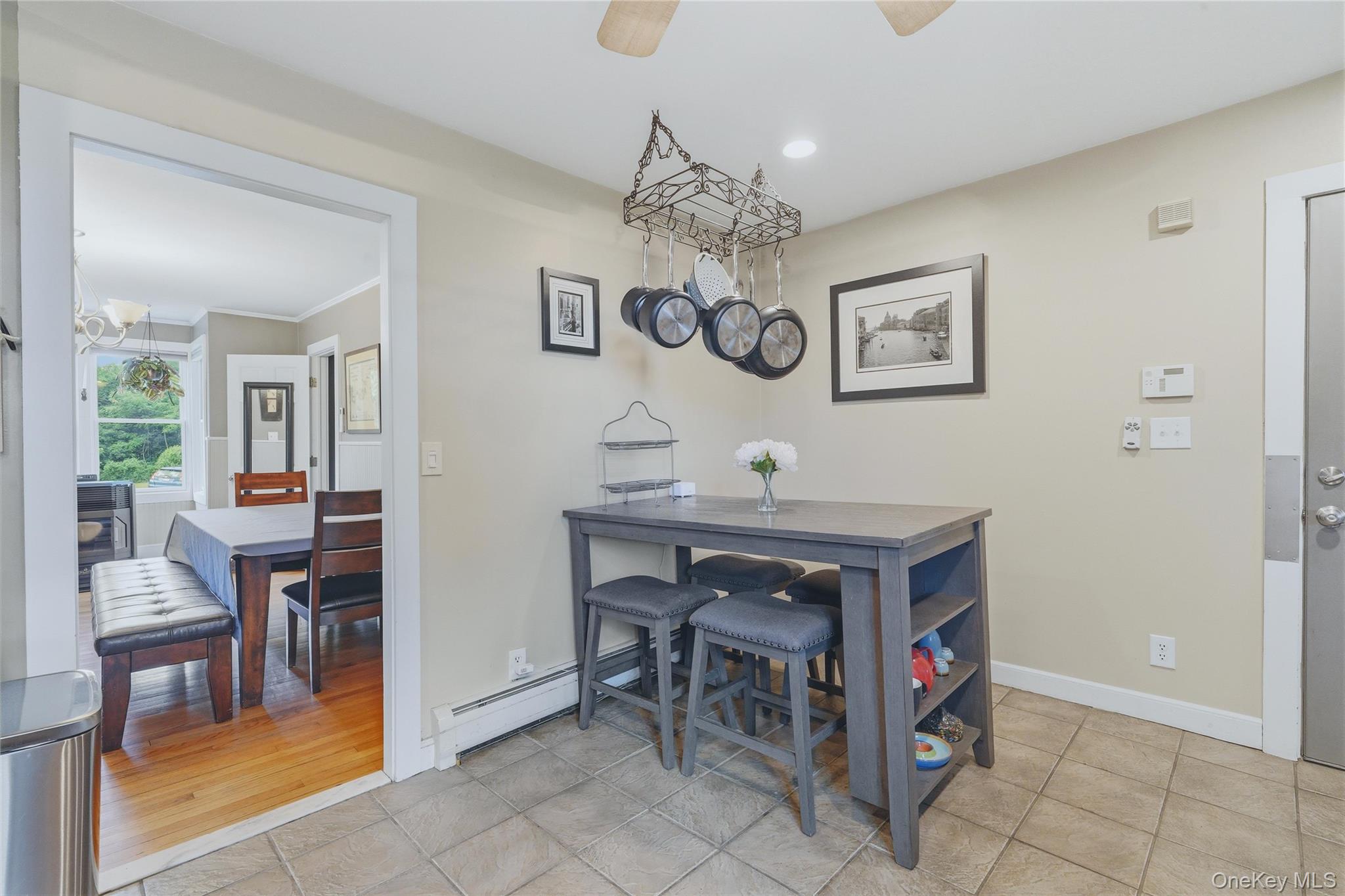28 Railroad Avenue – For Sale photo 6