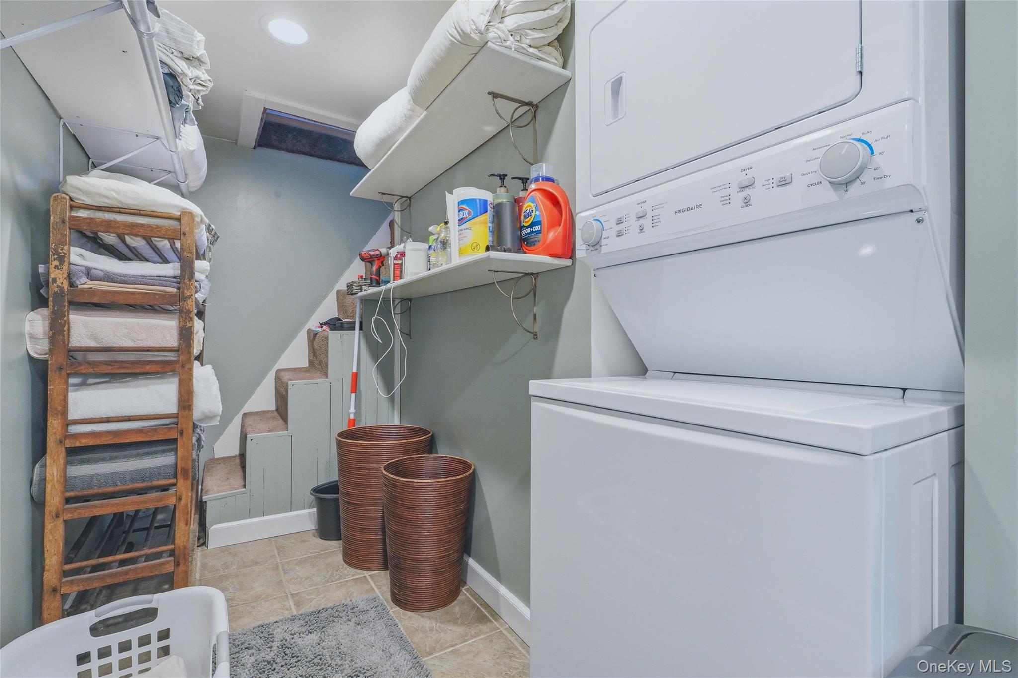 28 Railroad Avenue – For Sale photo 18