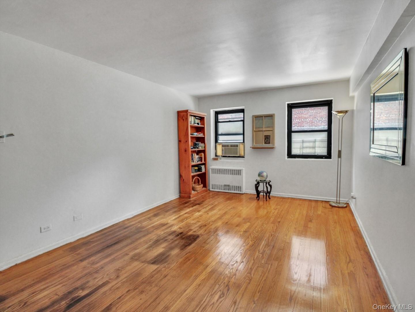 118-60 Metropolitan Avenue, Unit 1A photo 5