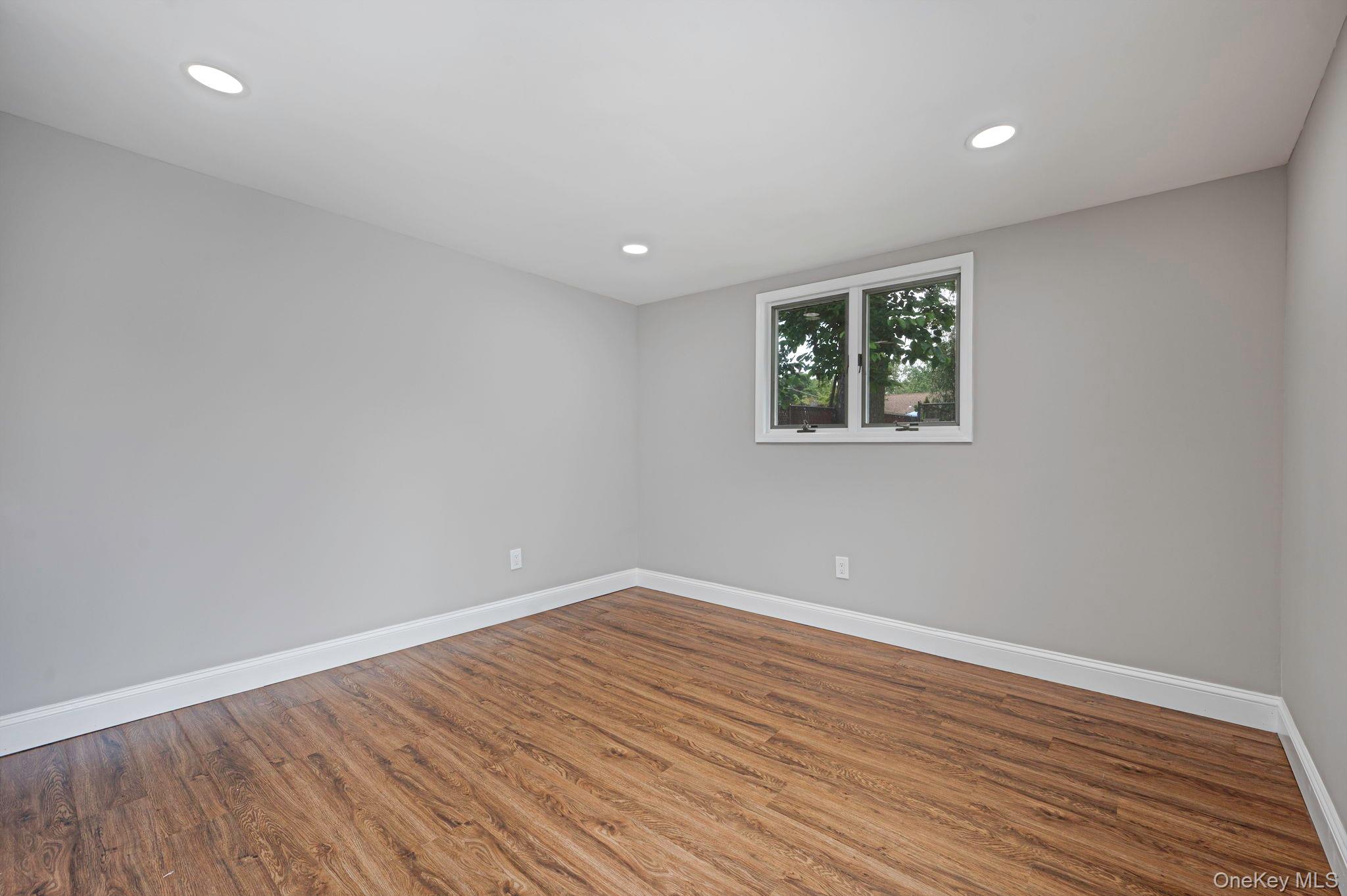 1440 Lombardy Boulevard – For Sale photo 10