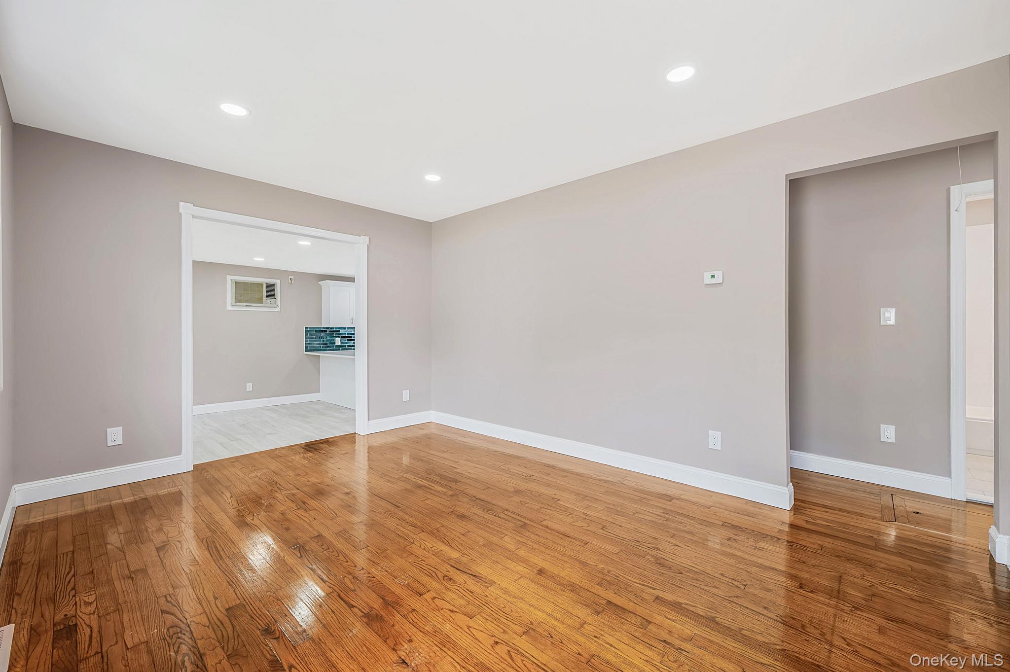 1440 Lombardy Boulevard – For Sale photo 3