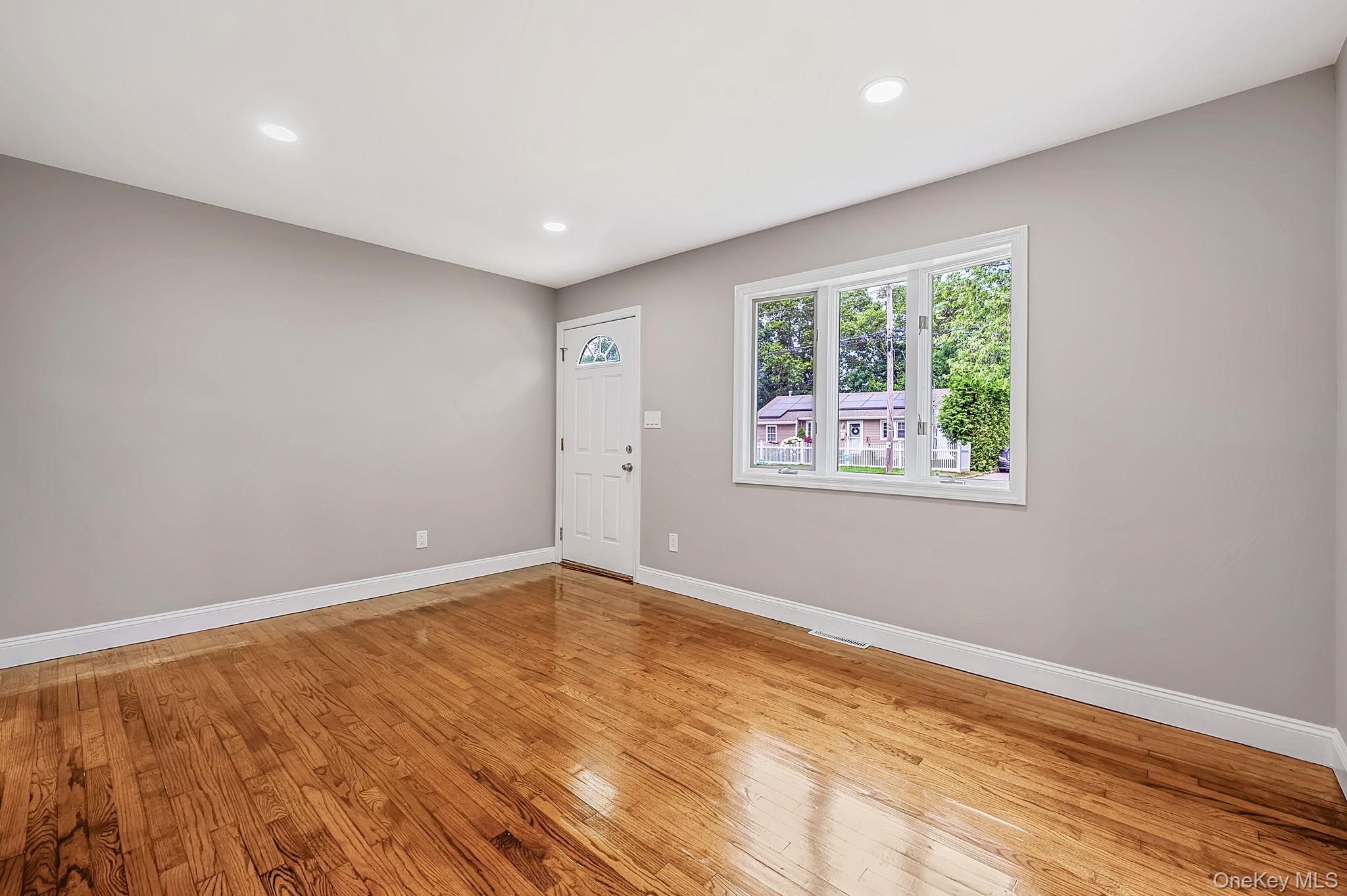 1440 Lombardy Boulevard – For Sale photo 4
