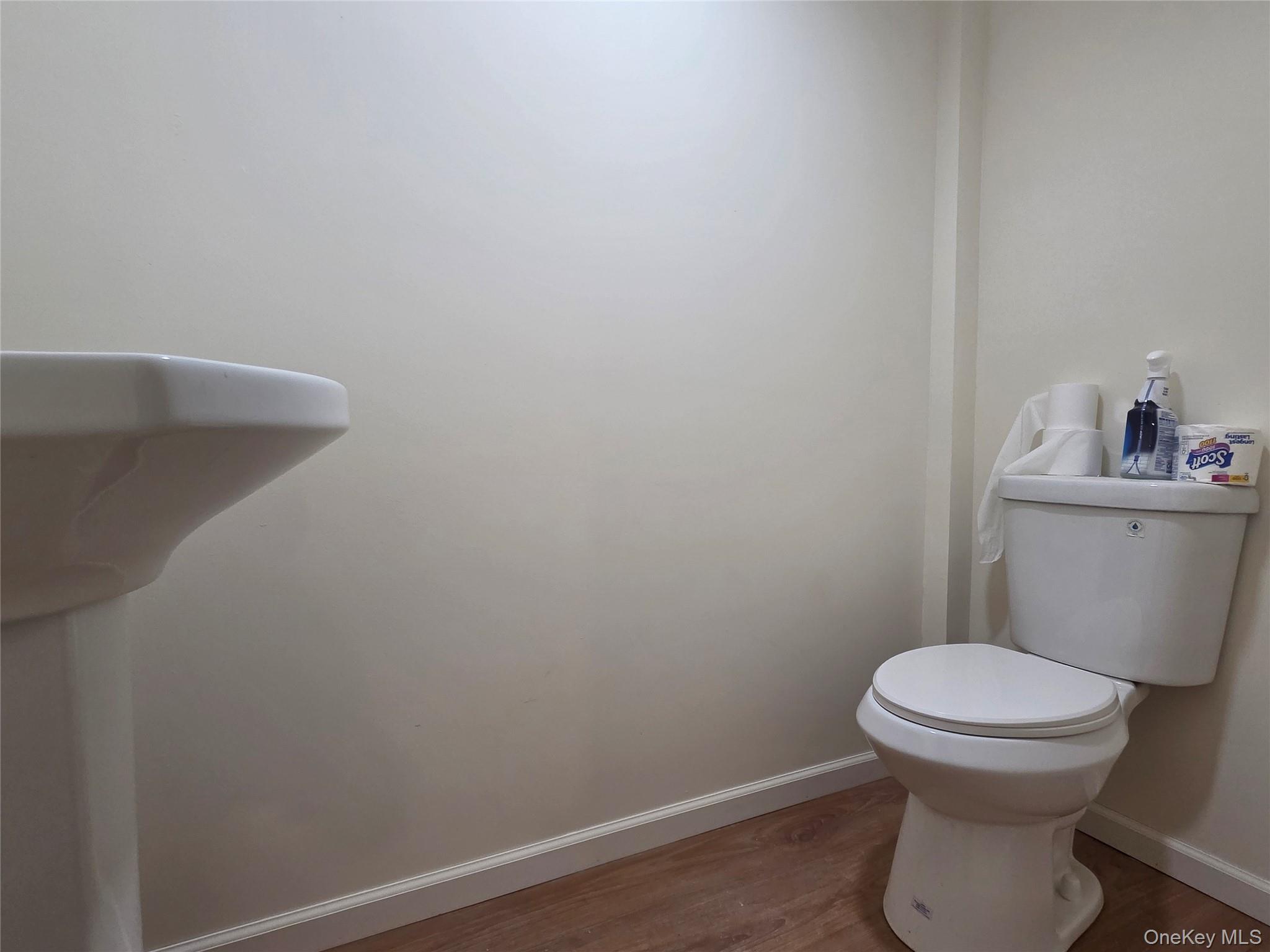 12 Union Street – For Rent photo 10