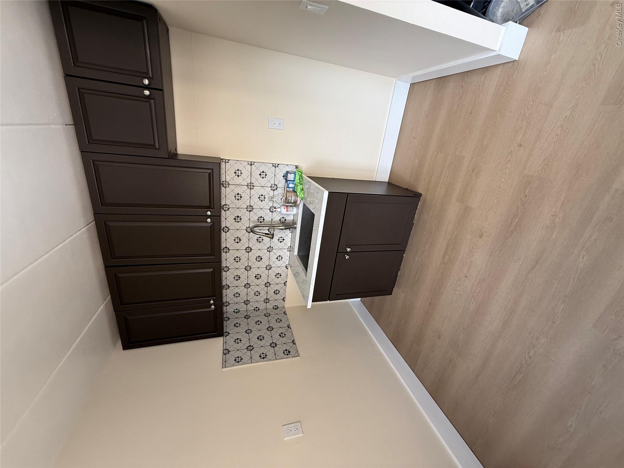 2035 Central Park Avenue, Unit 2M photo 6