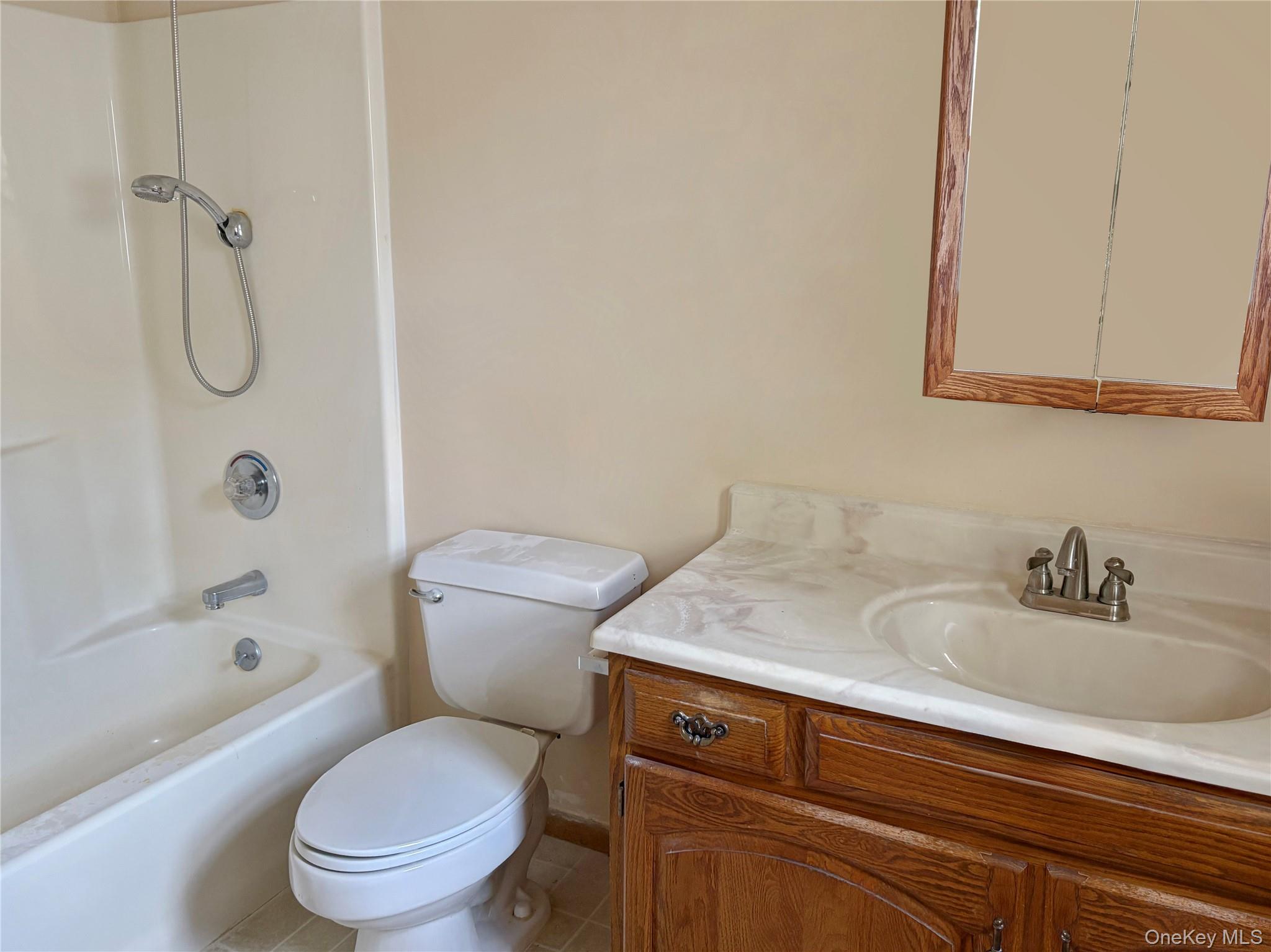 5131 Village Circle E – For Sale photo 12
