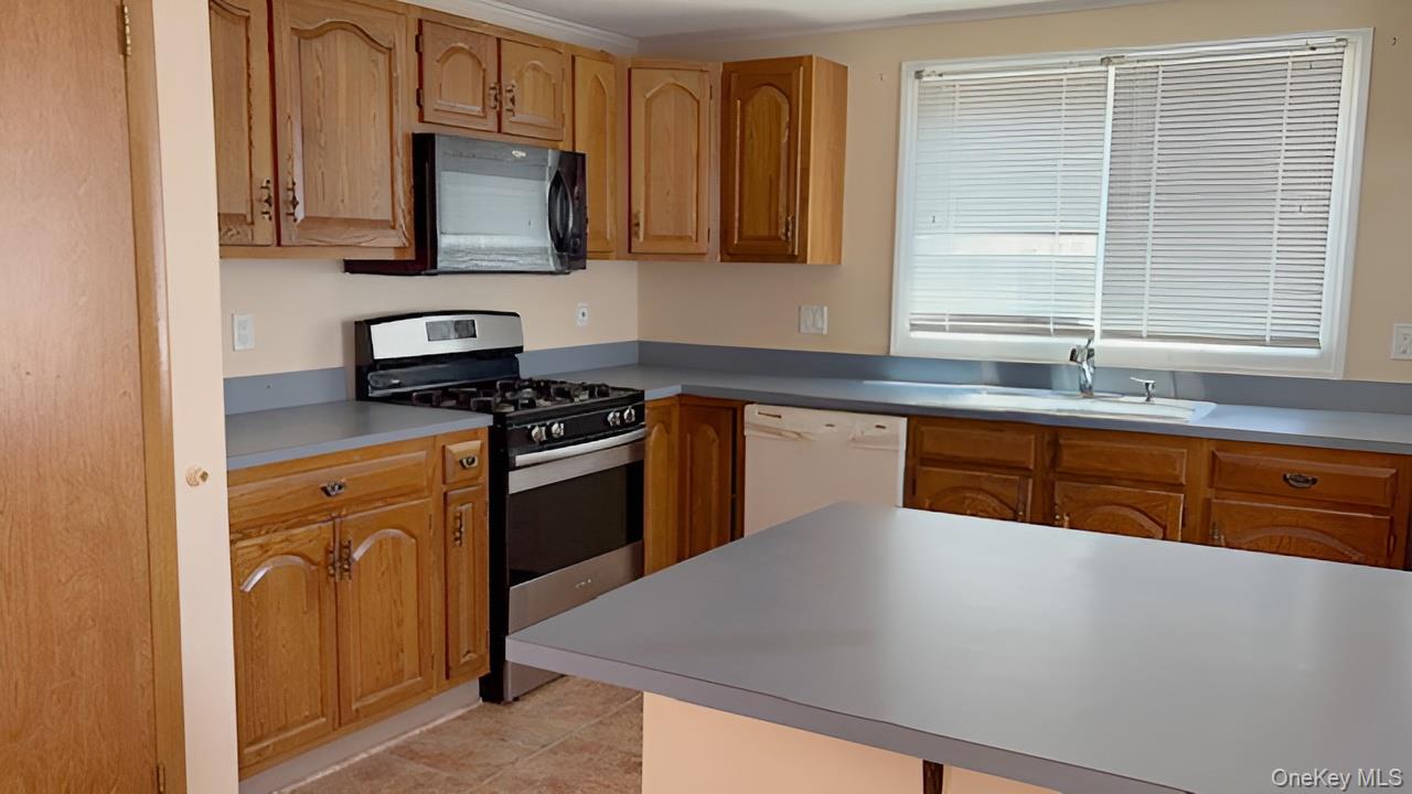 5131 Village Circle E – For Sale photo 5