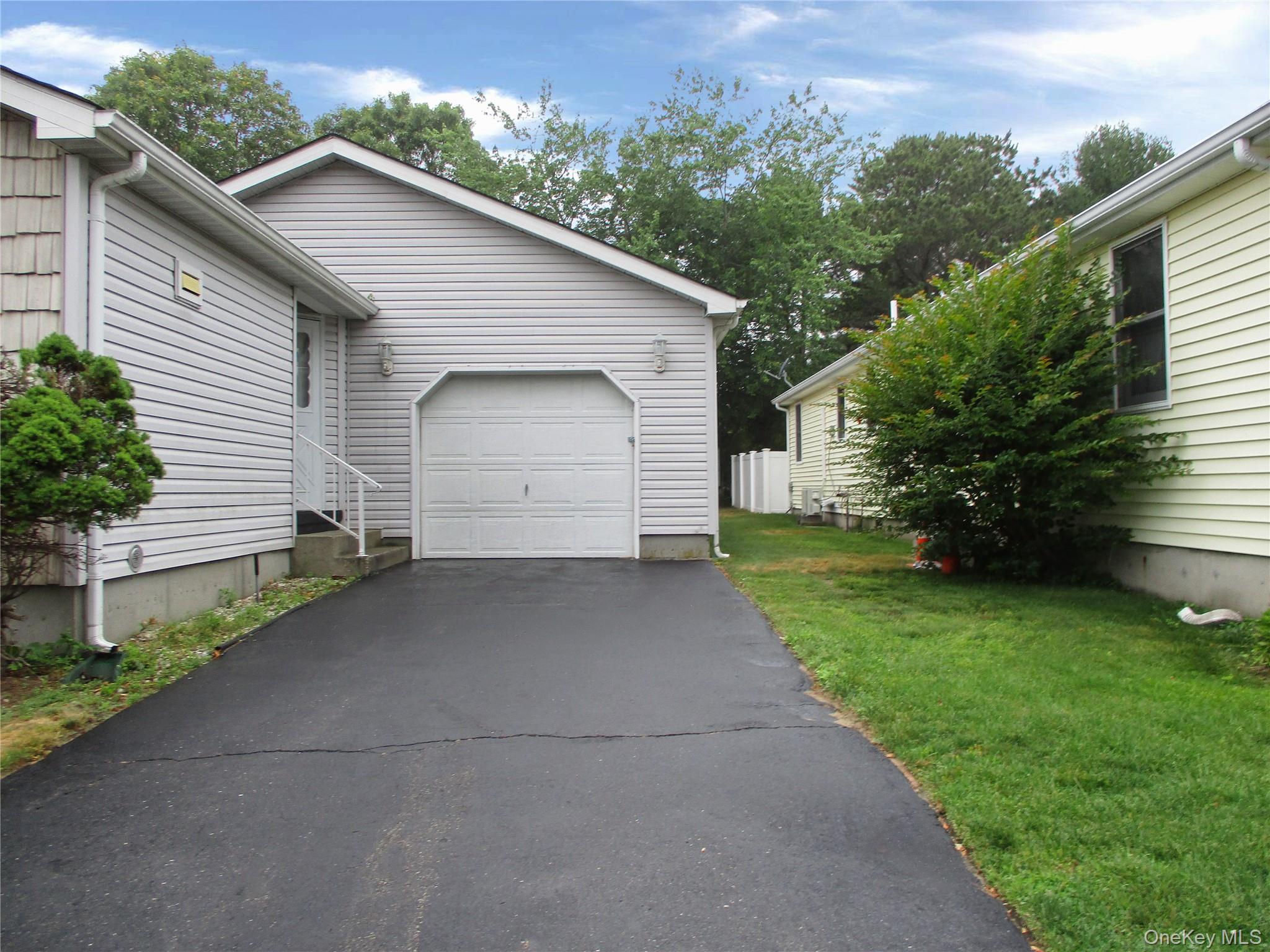 5131 Village Circle E – For Sale photo 13