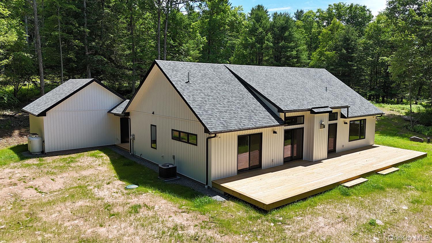 204 Country Road – For Sale photo 21