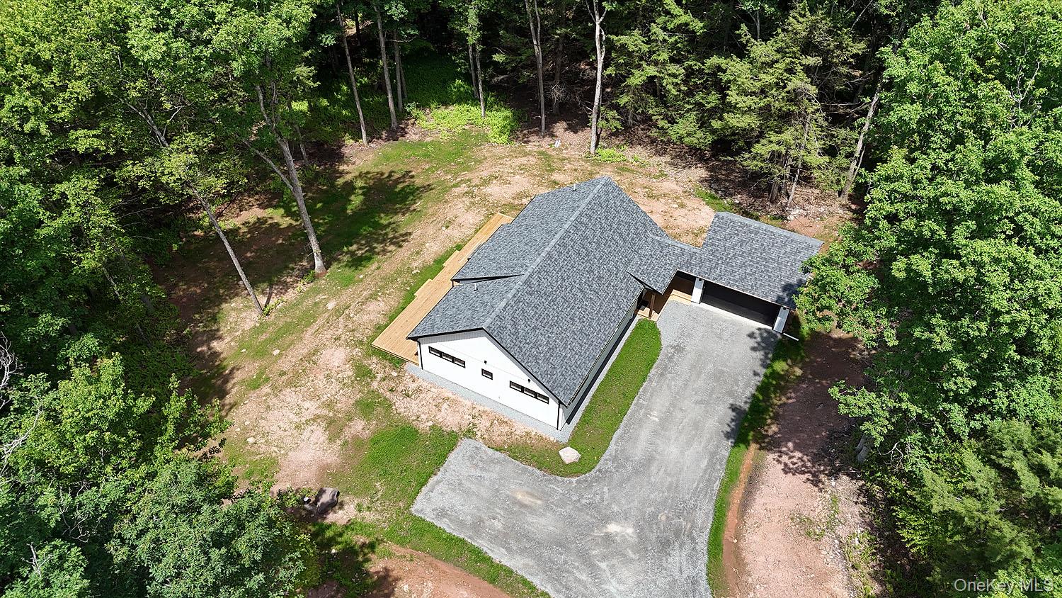 204 Country Road – For Sale photo 20