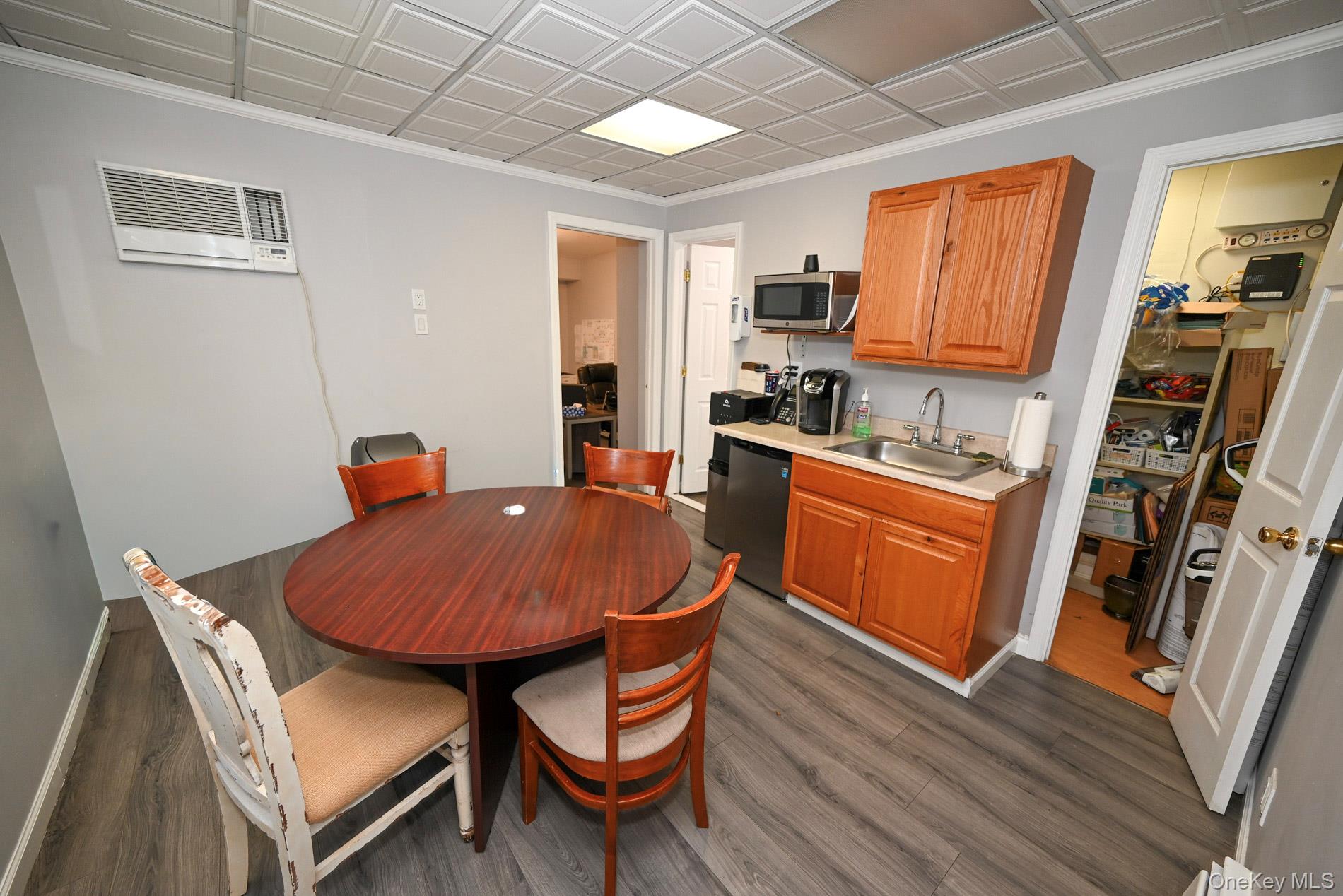 308 Jericho Turnpike – For Sale photo 15