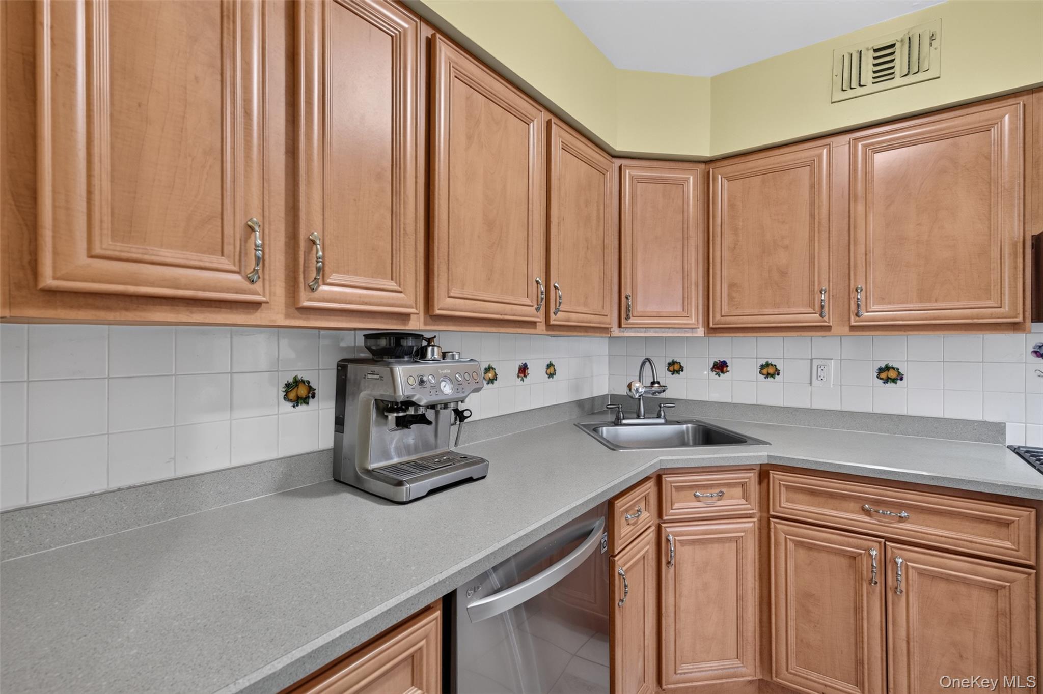 178 Fairview Circle – For Sale photo 6
