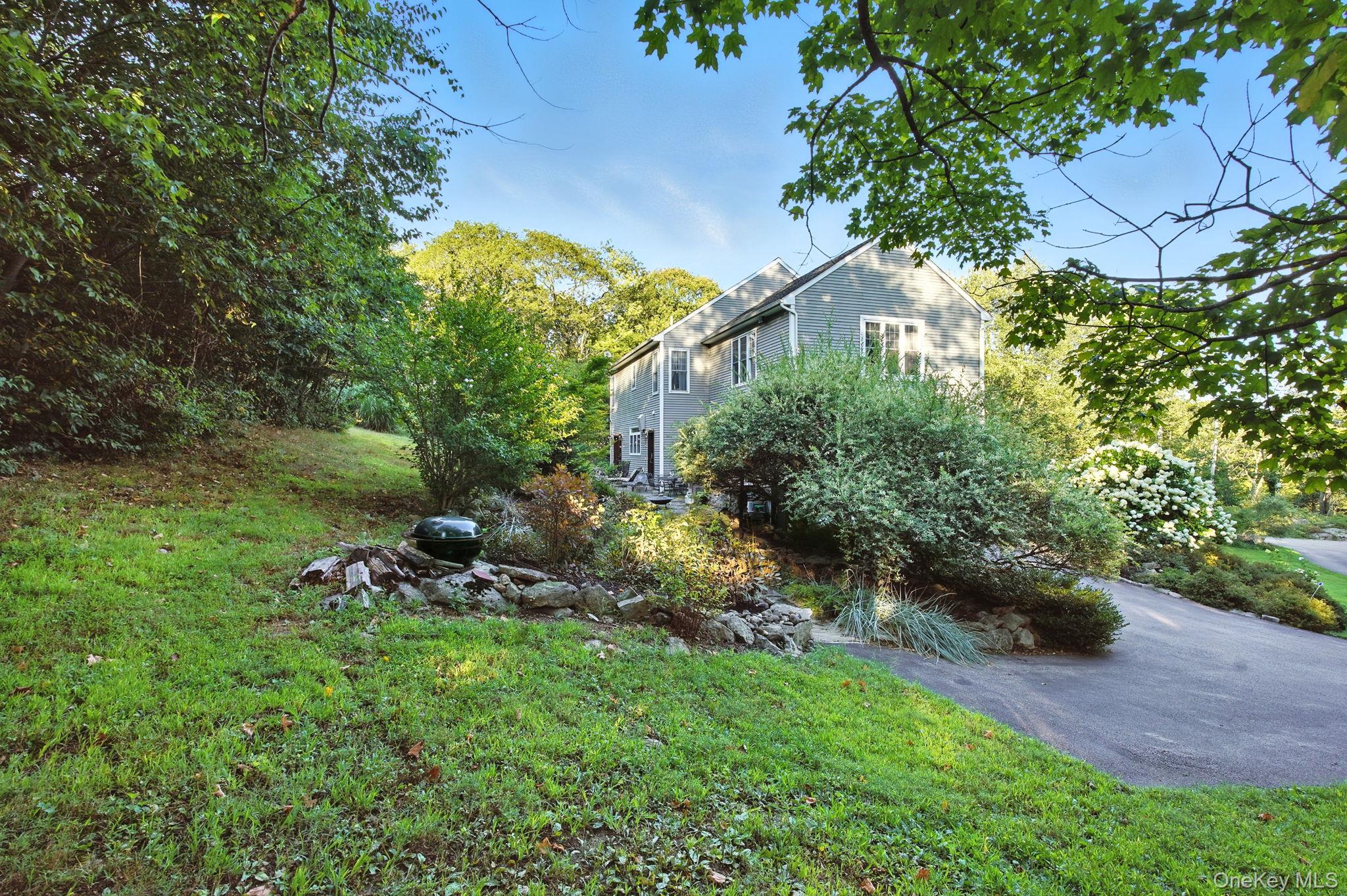 57 South White Rock – For Sale photo 38
