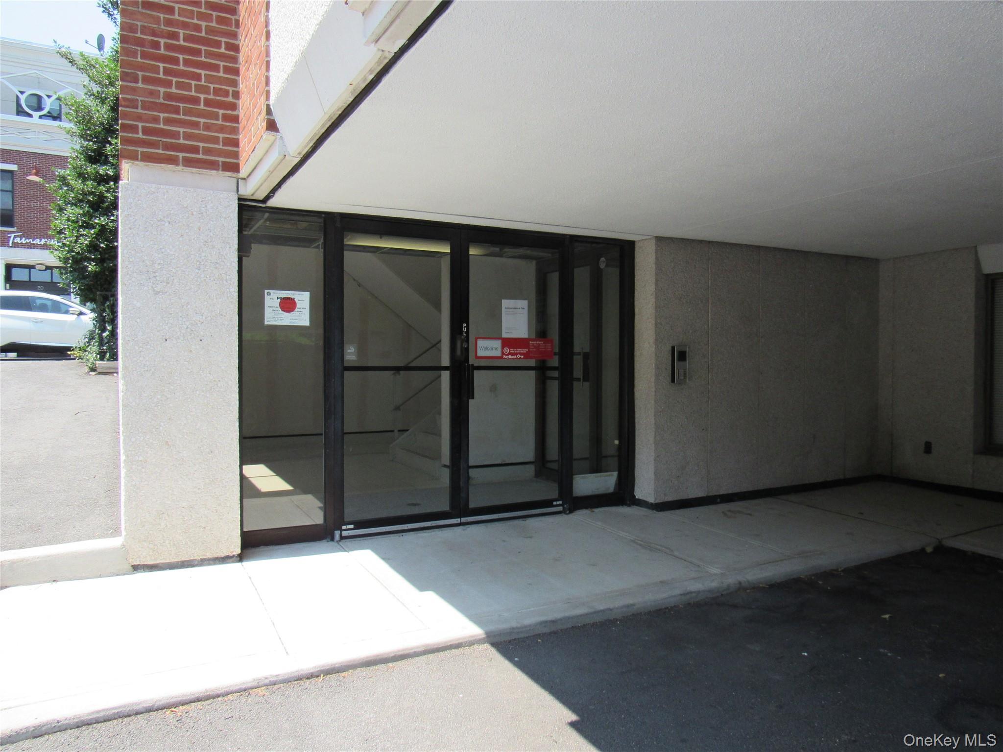 17 S Broadway – For Rent photo 4