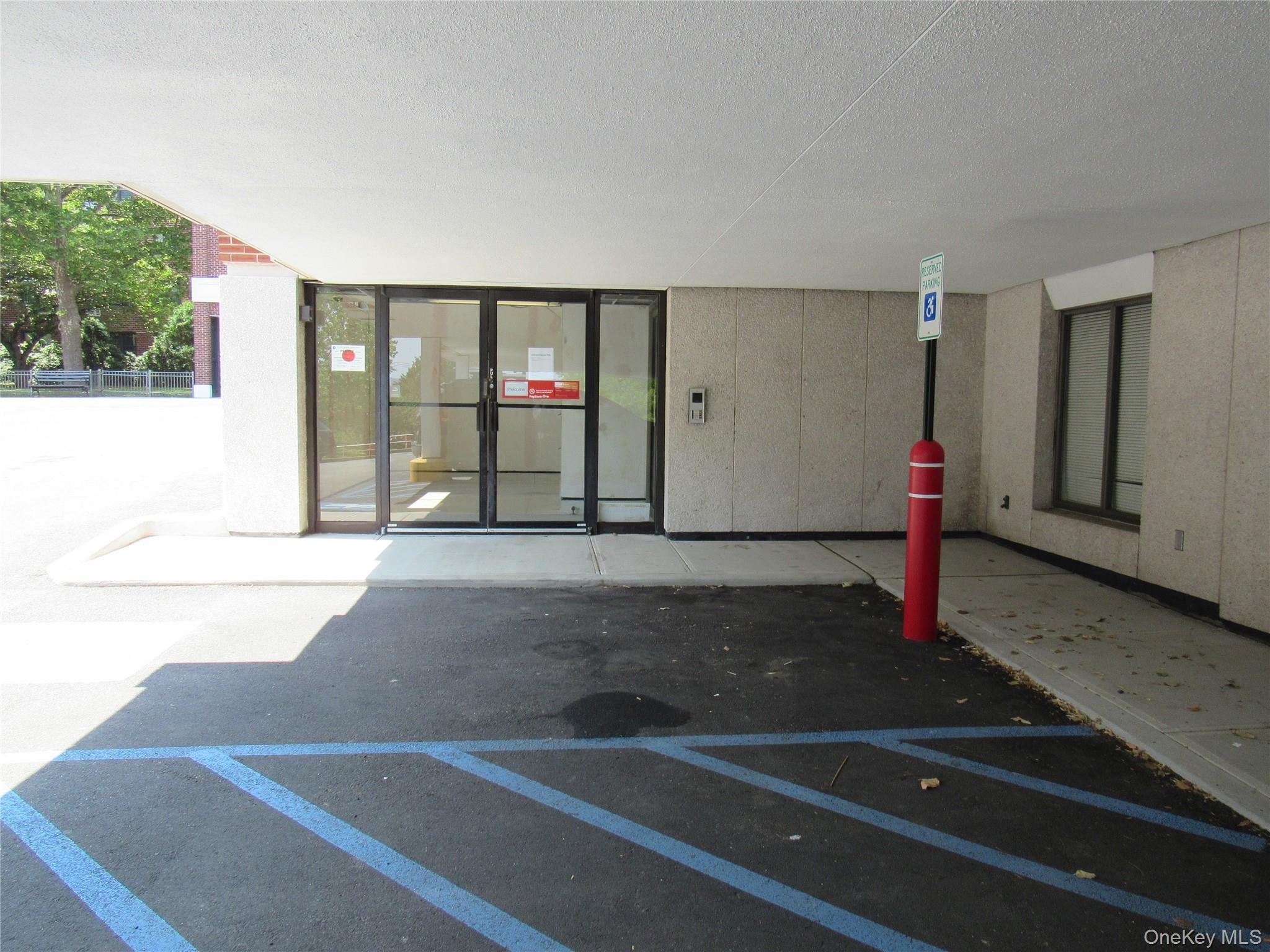 17 S Broadway – For Rent photo 3