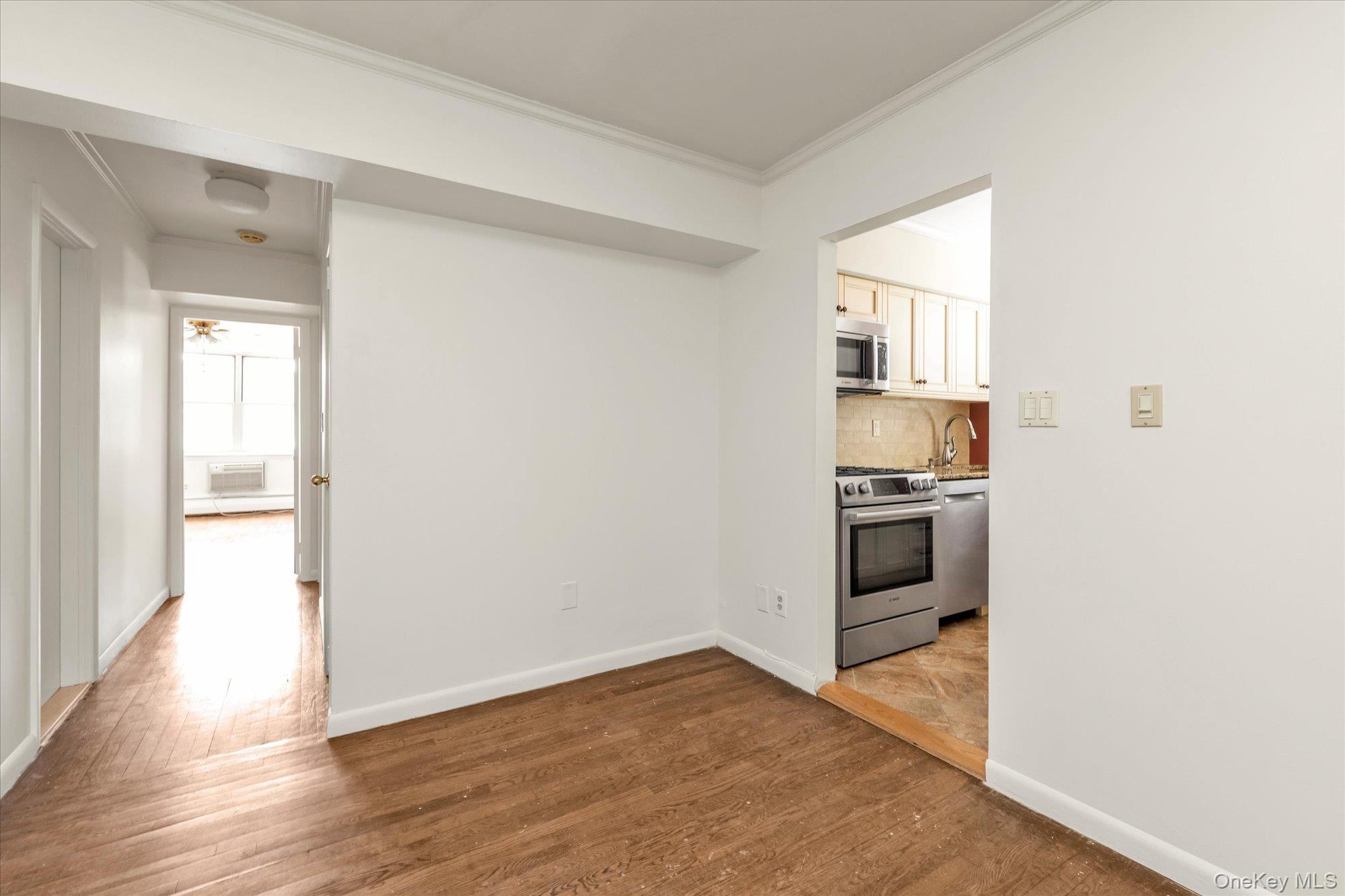 40 Daley Place, Unit 40-227 photo 22