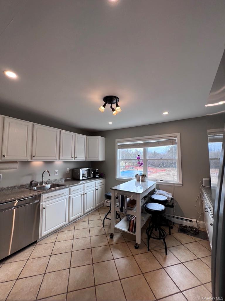 265 Old Field Court – For Rent photo 16