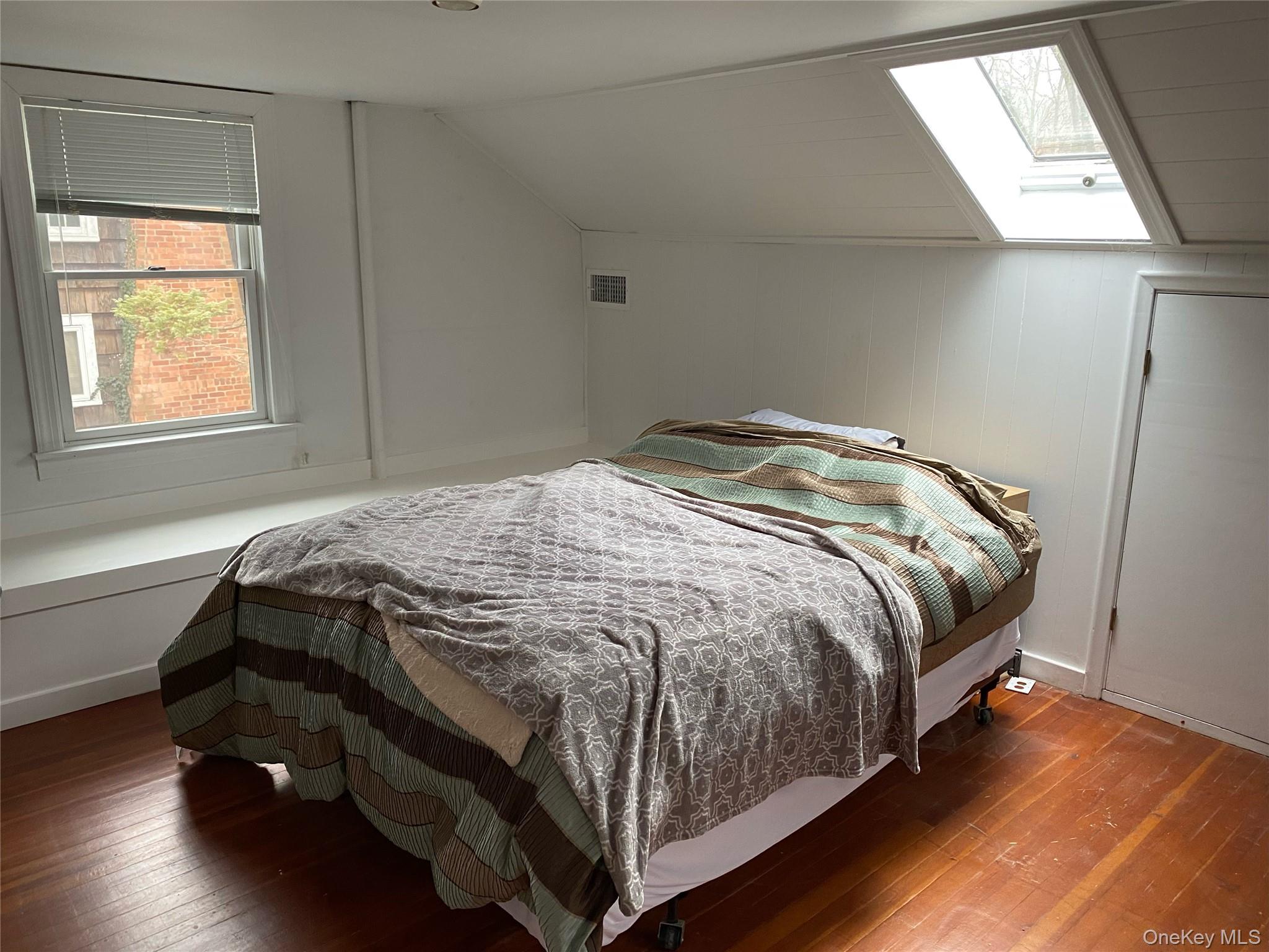 7 Chestnut Street – For Rent photo 12