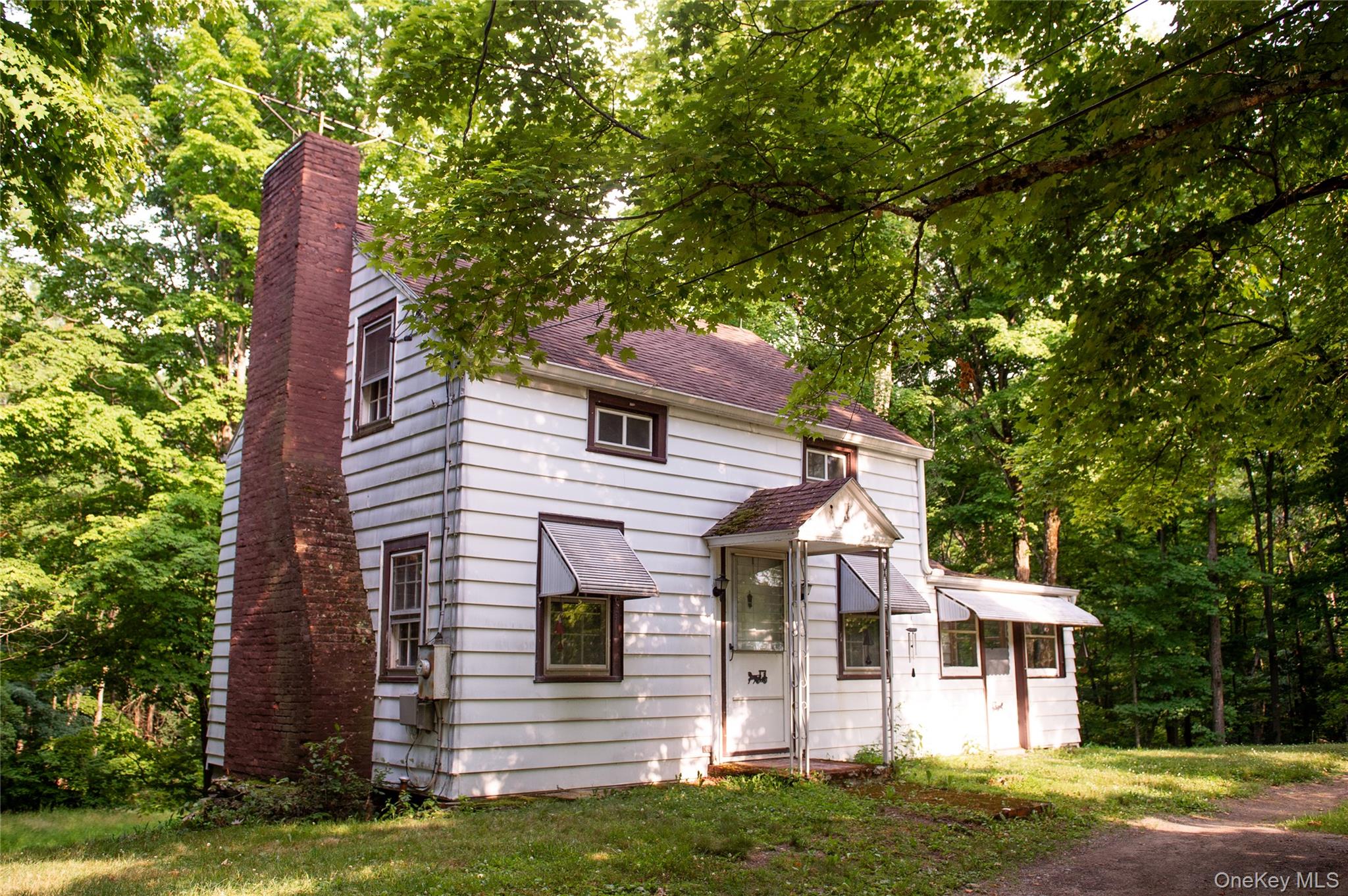 126 S Quaker Lane – For Sale