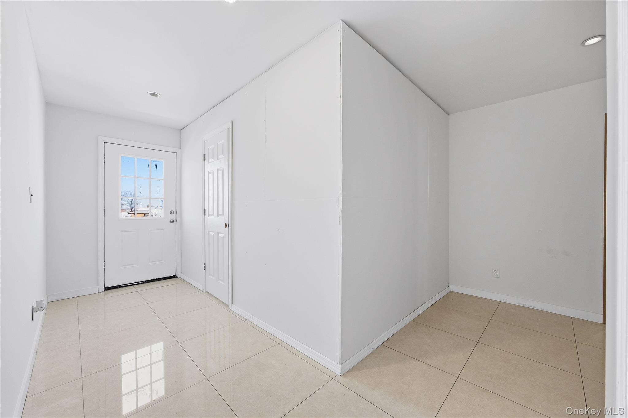 106-07 Northern Boulevard, Unit 5B photo 9