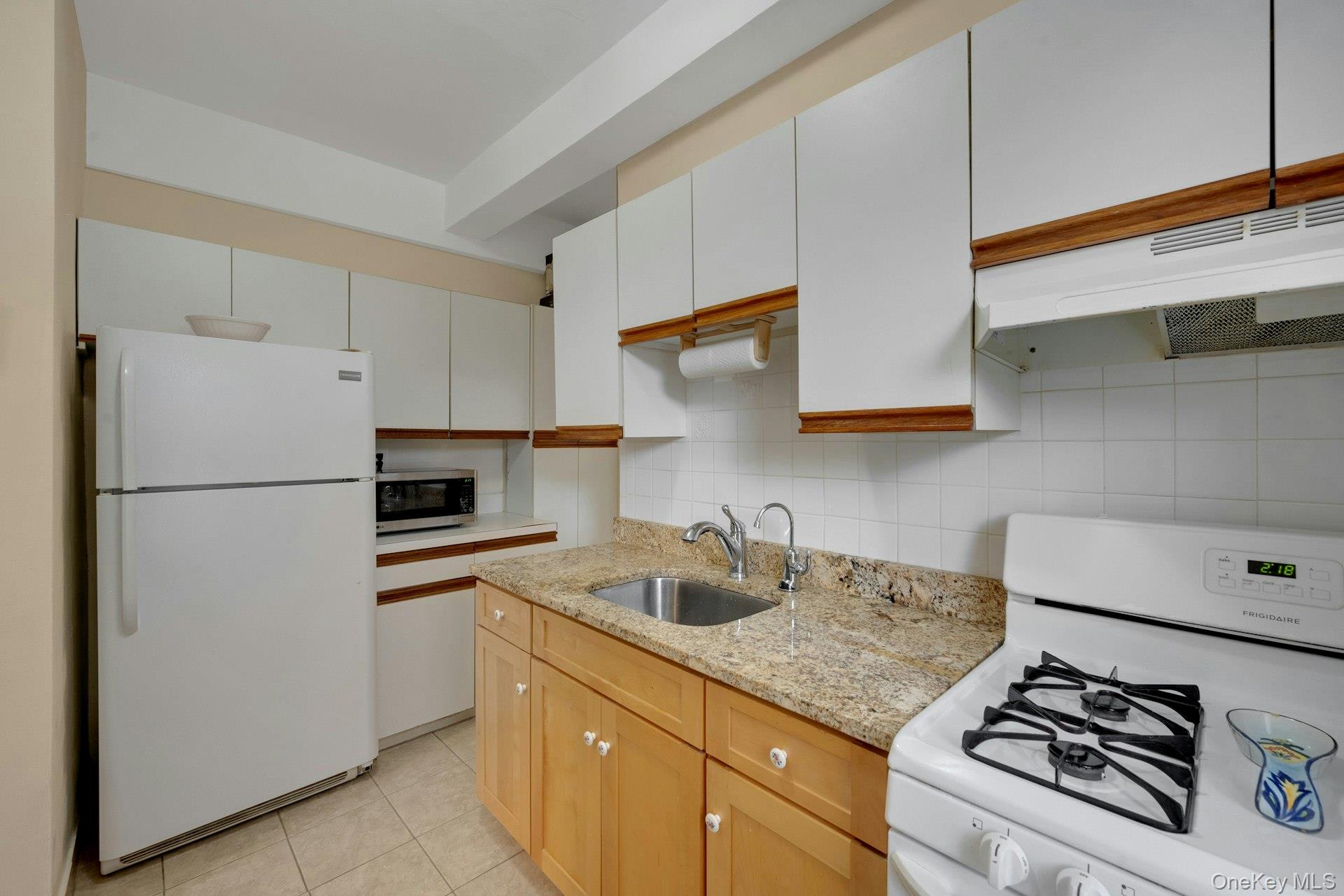 1 Remsen Road, Unit 1F photo 14