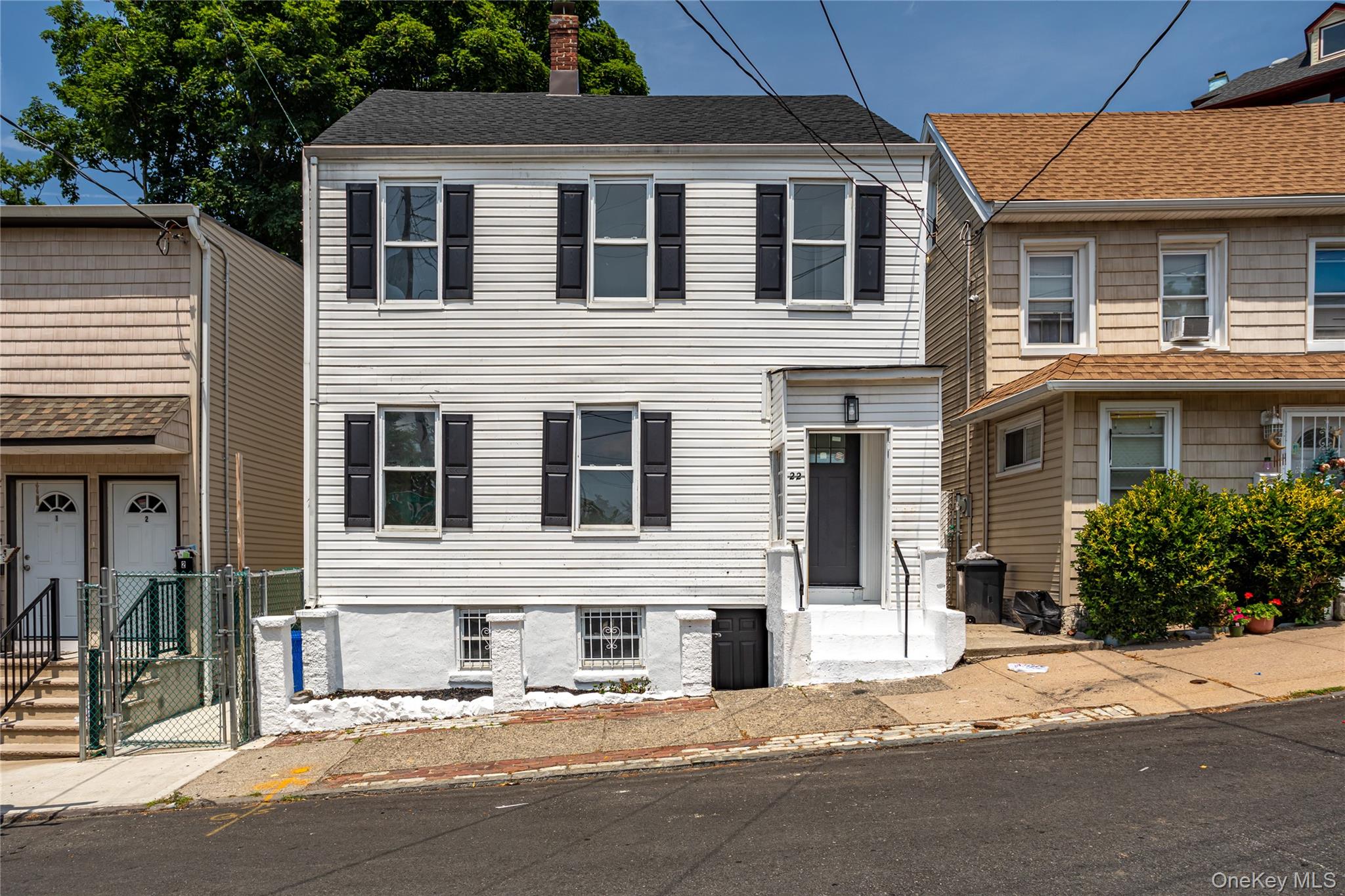 22 Grove Street – For Sale