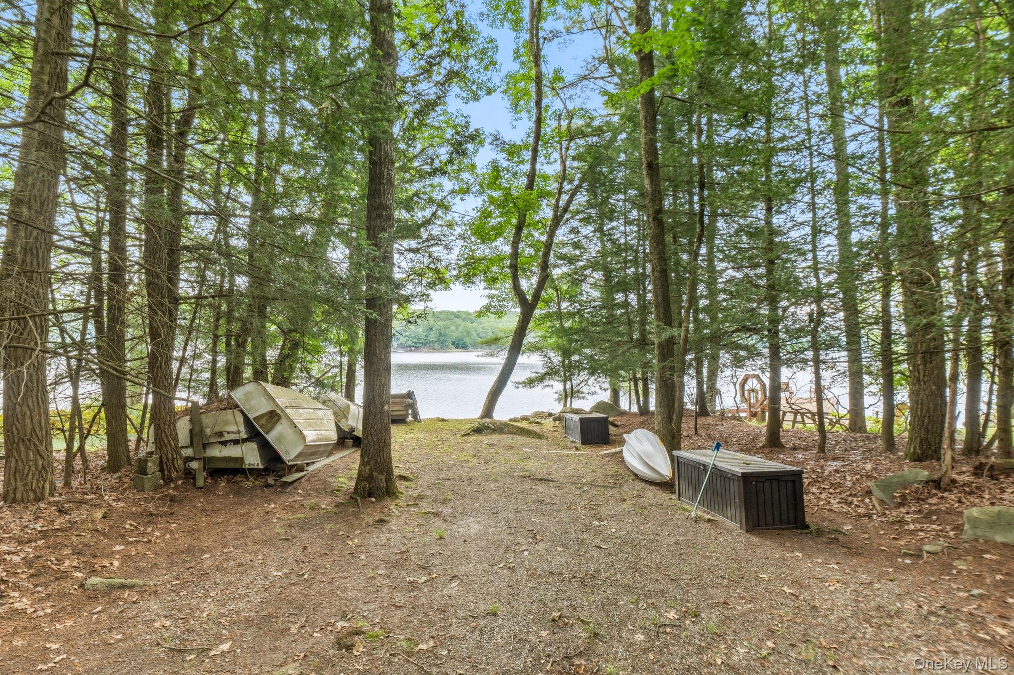 315 S Shore Drive – For Sale photo 22