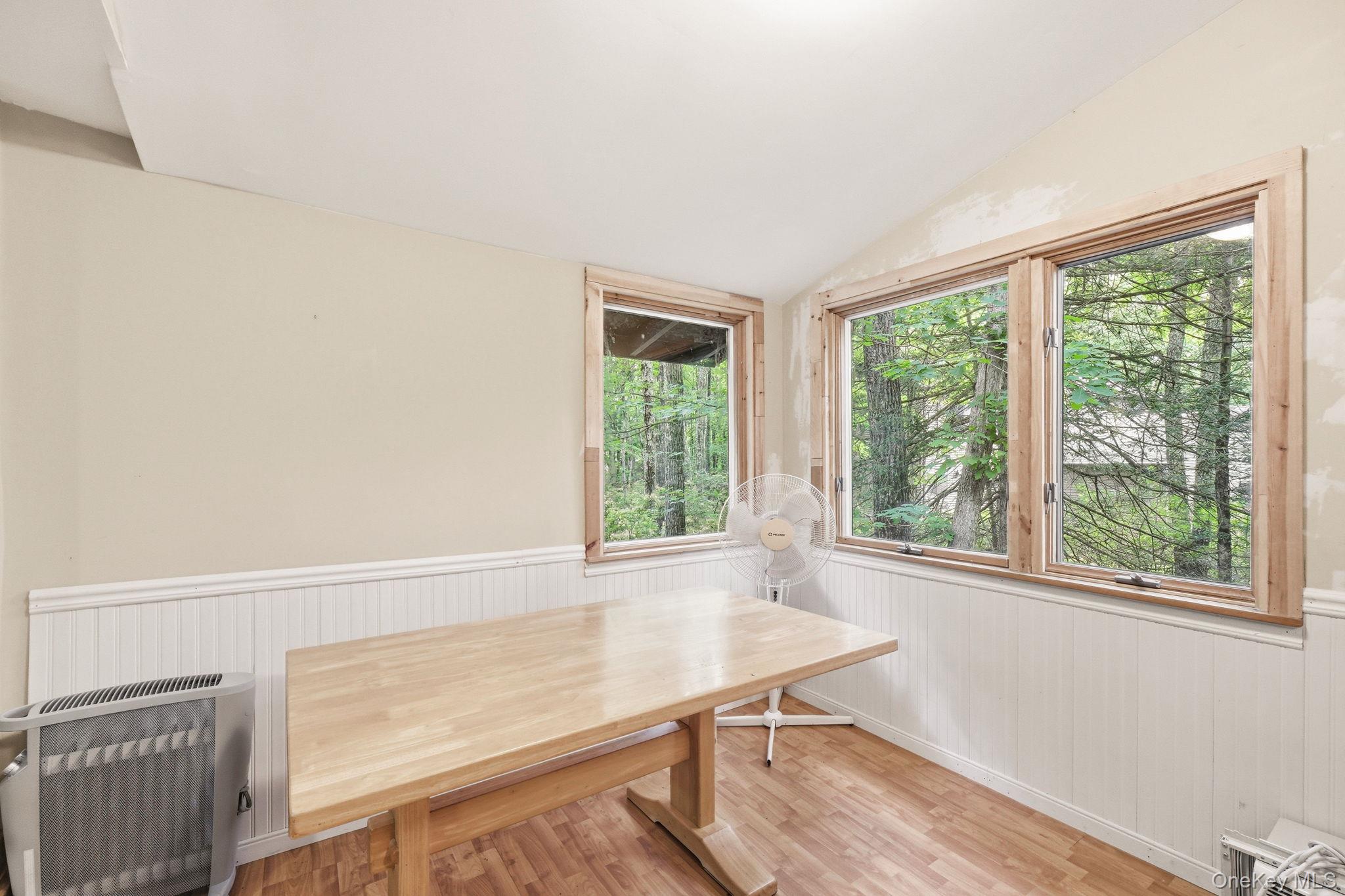 315 S Shore Drive – For Sale photo 12