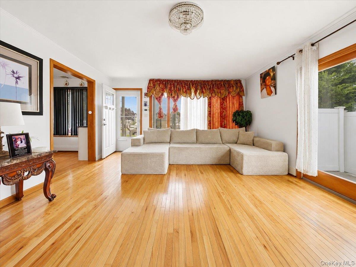 95 E Riviera Drive – For Sale photo 4