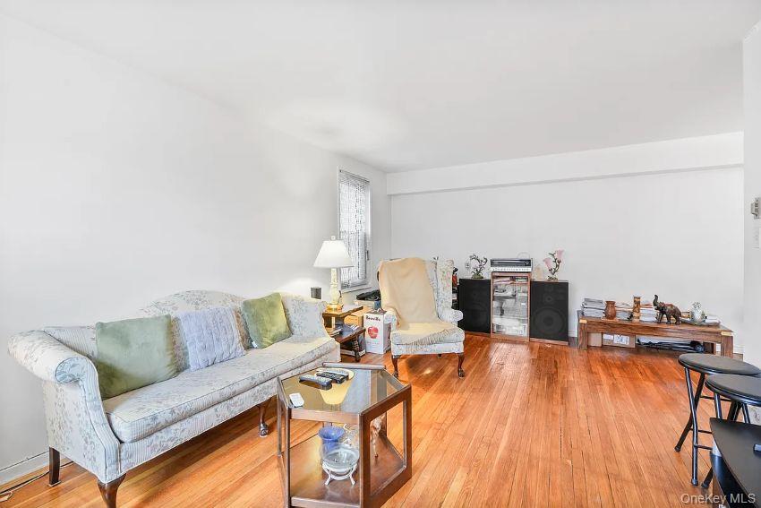 64-00 Saunders Street, Unit 5-C photo 8