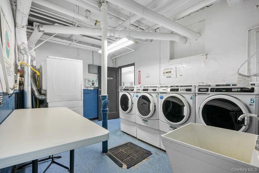 64-00 Saunders Street, Unit 5-C photo 11