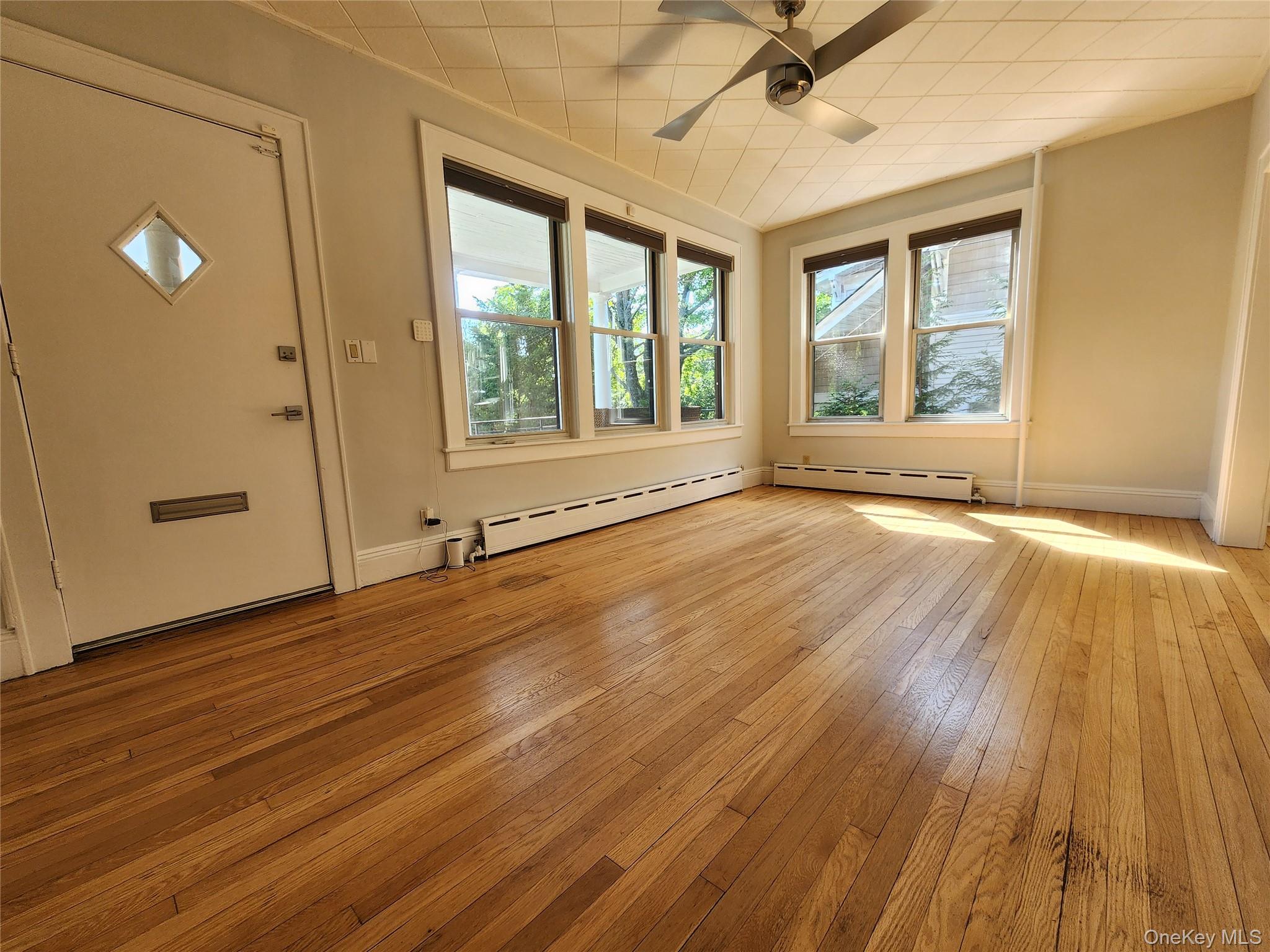 17 Grand Boulevard, Unit 1 photo 5
