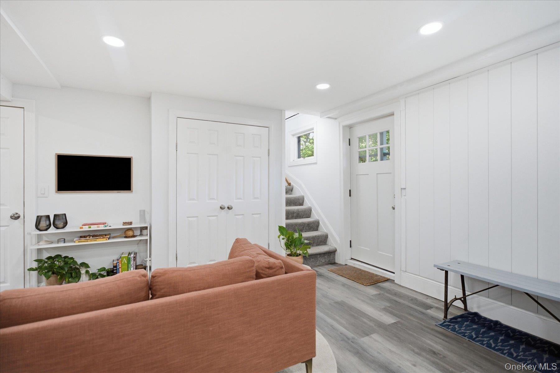 1A Gerald Lane – For Rent photo 13