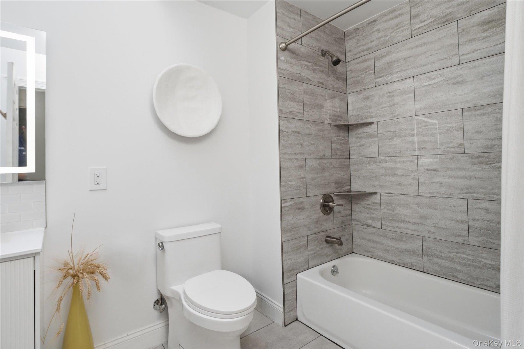 1A Gerald Lane – For Rent photo 22