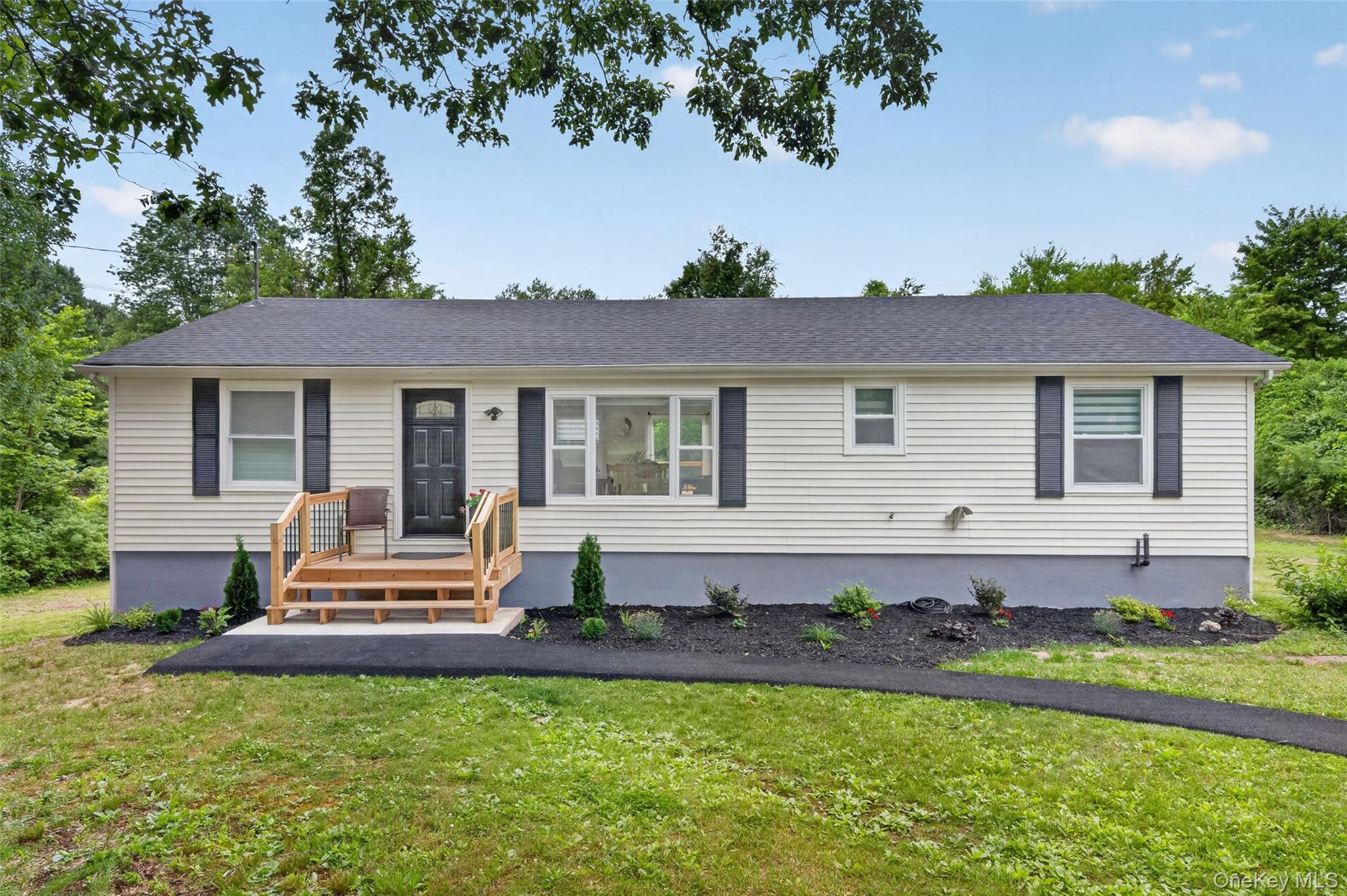 140 Rabbit Run Road – For Sale photo 2