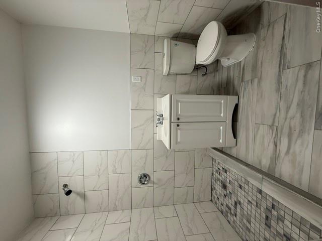 253 Eldert Street, Unit #3 photo 3