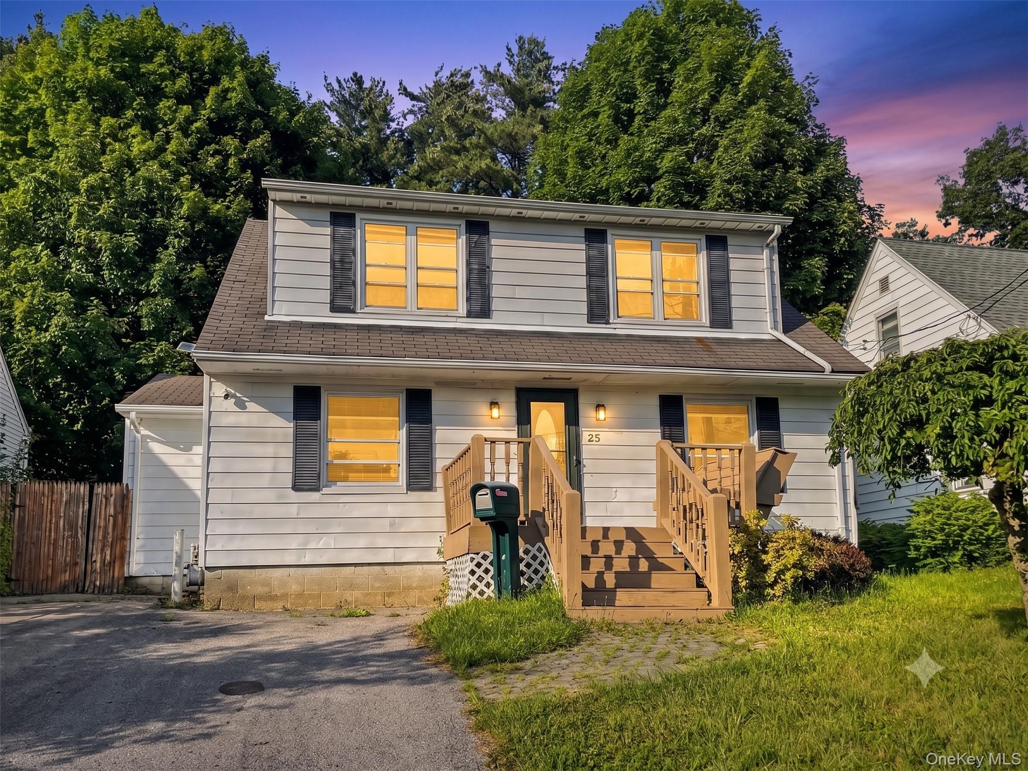 25 Independence Avenue – For Sale photo 4