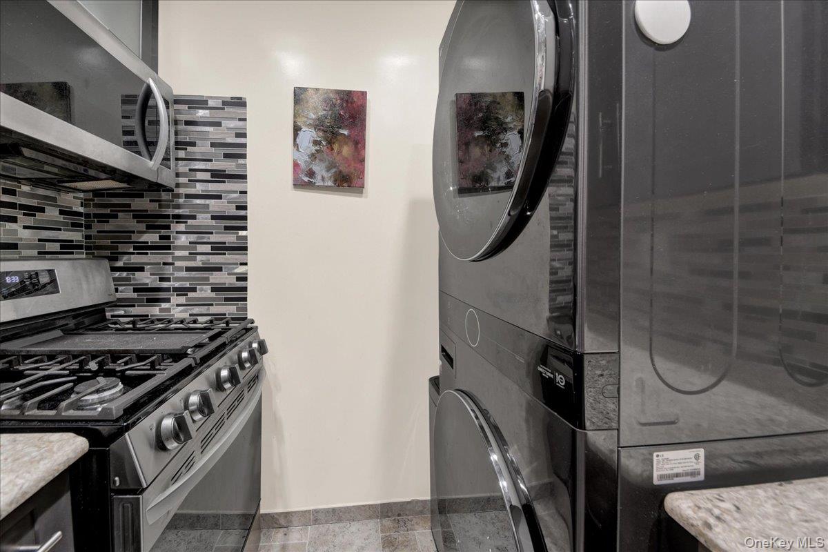 1200 Woodycrest Avenue, Unit 1H photo 11