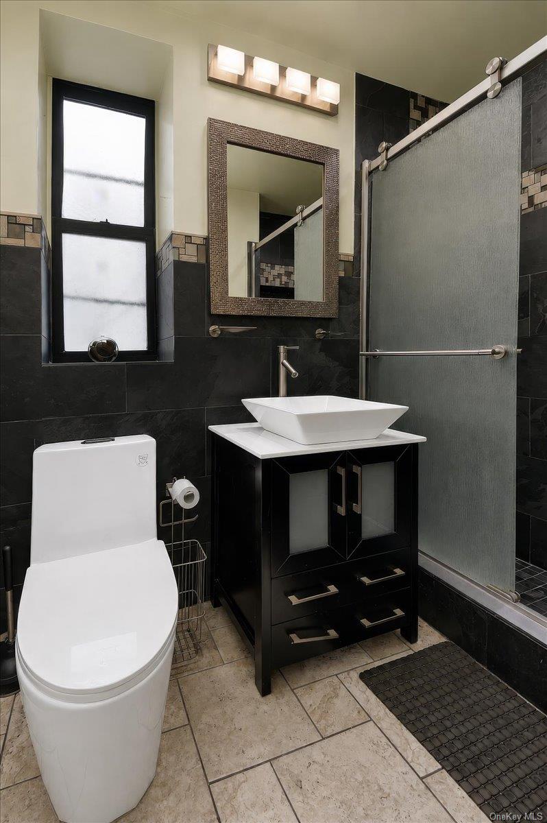1200 Woodycrest Avenue, Unit 1H photo 14