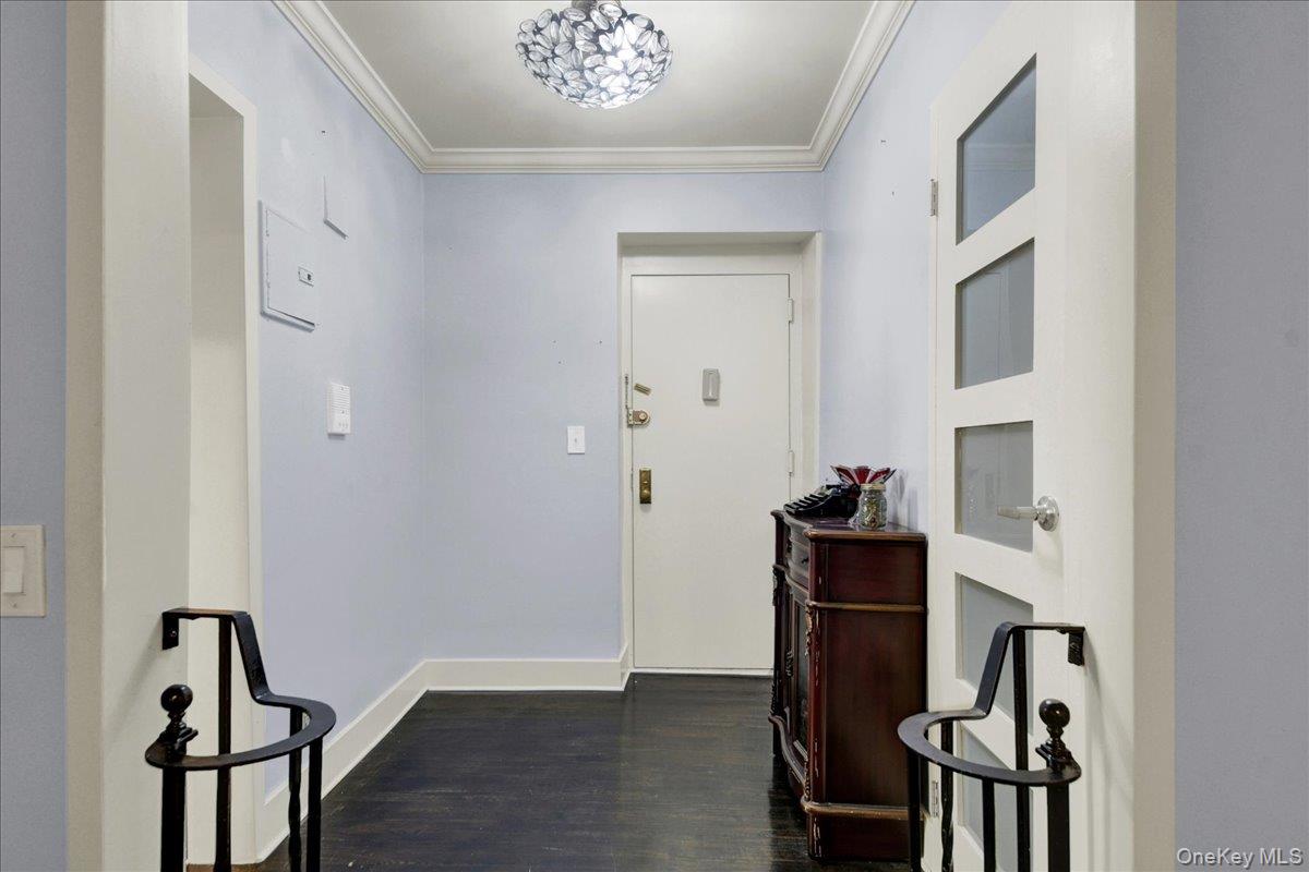 1200 Woodycrest Avenue, Unit 1H photo 3