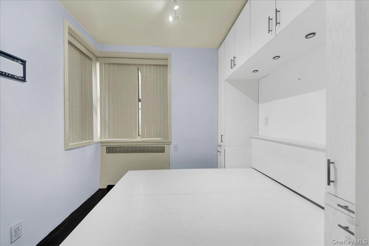 1200 Woodycrest Avenue, Unit 1H photo 15