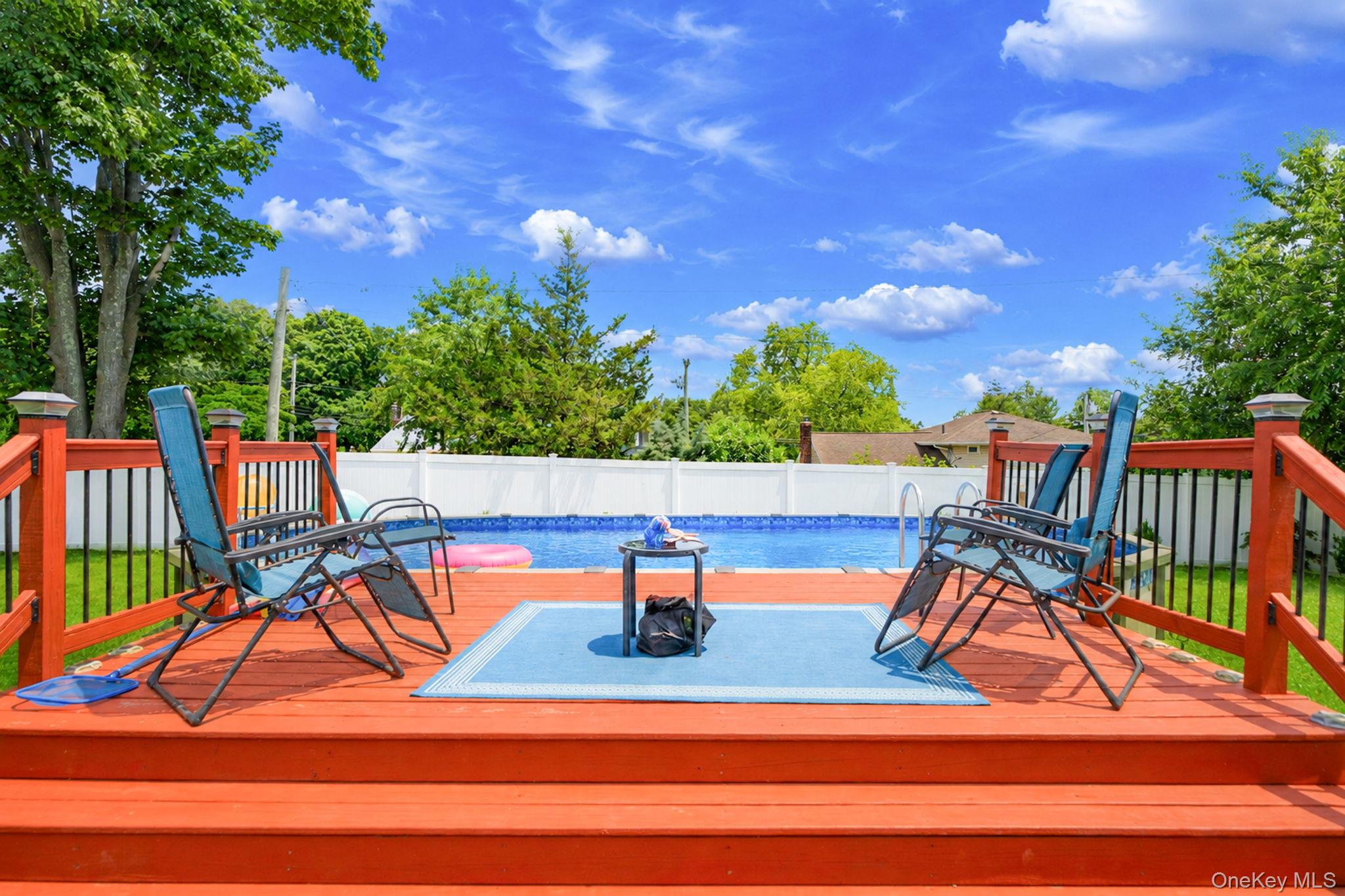 1 Blue Spruce Lane – For Sale photo 9