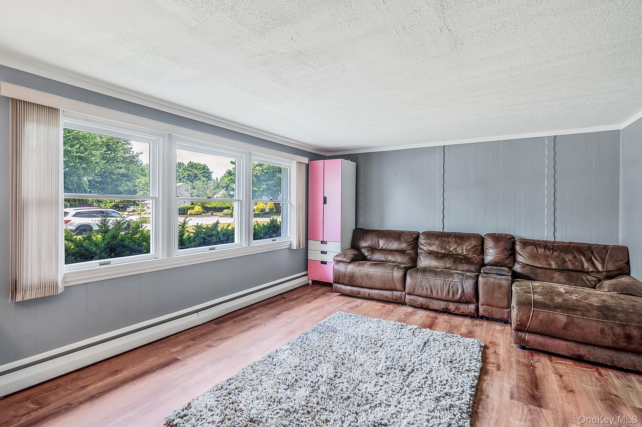 1 Blue Spruce Lane – For Sale photo 12